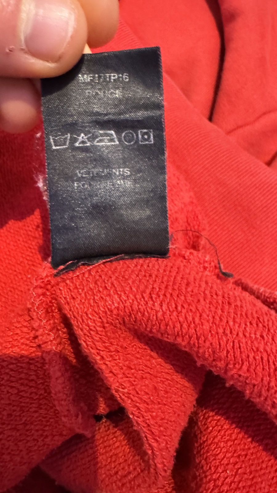 Vetements Vetements Seoul Exclusive Metal Hoodie Red (S) Size US S / EU 44-46 / 1 - 9 Thumbnail