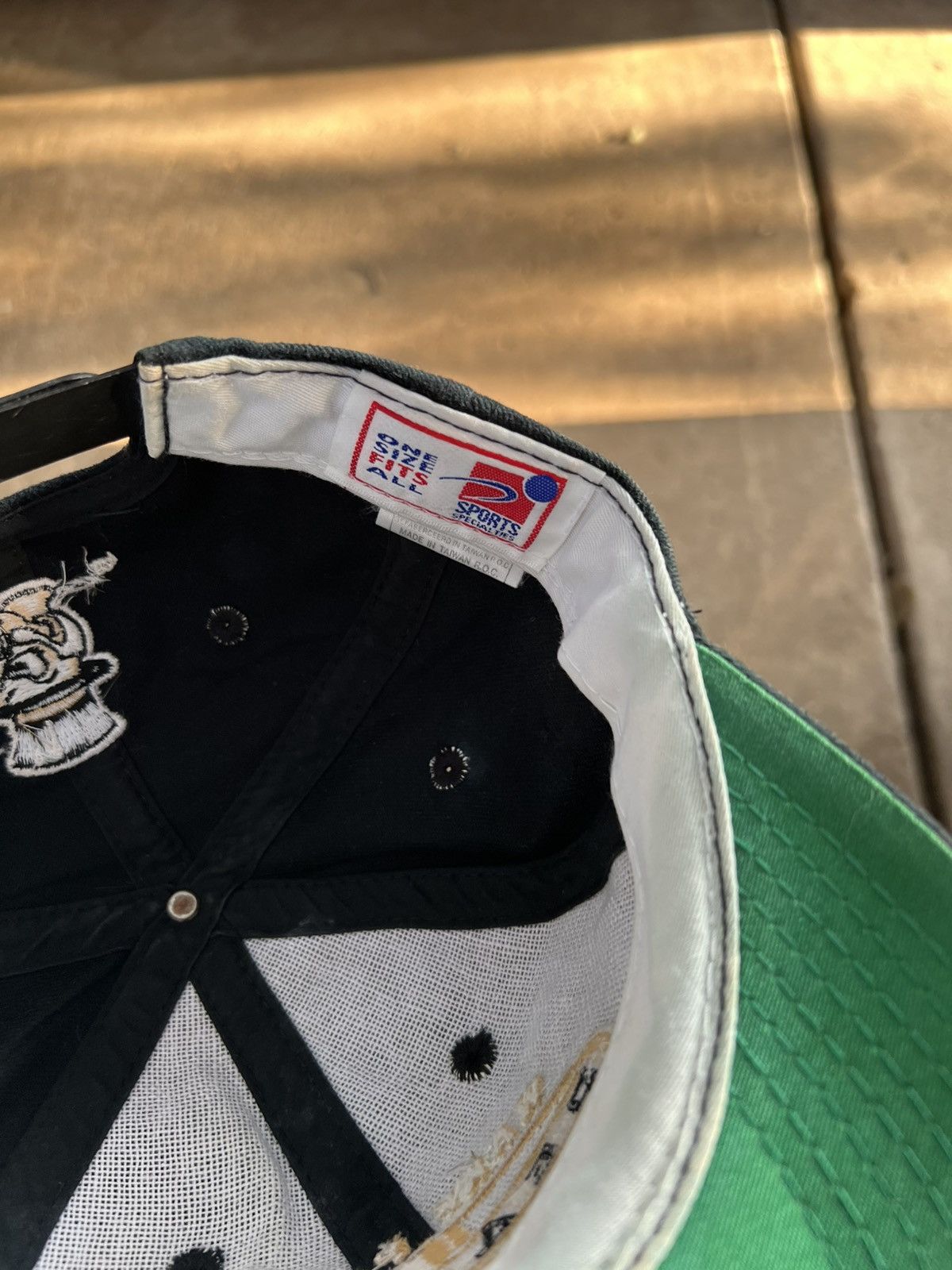Sports Specialties × Vintage Vintage Wool Wake Forest NCAA SnapBack Hat Size ONE SIZE - 3 Thumbnail
