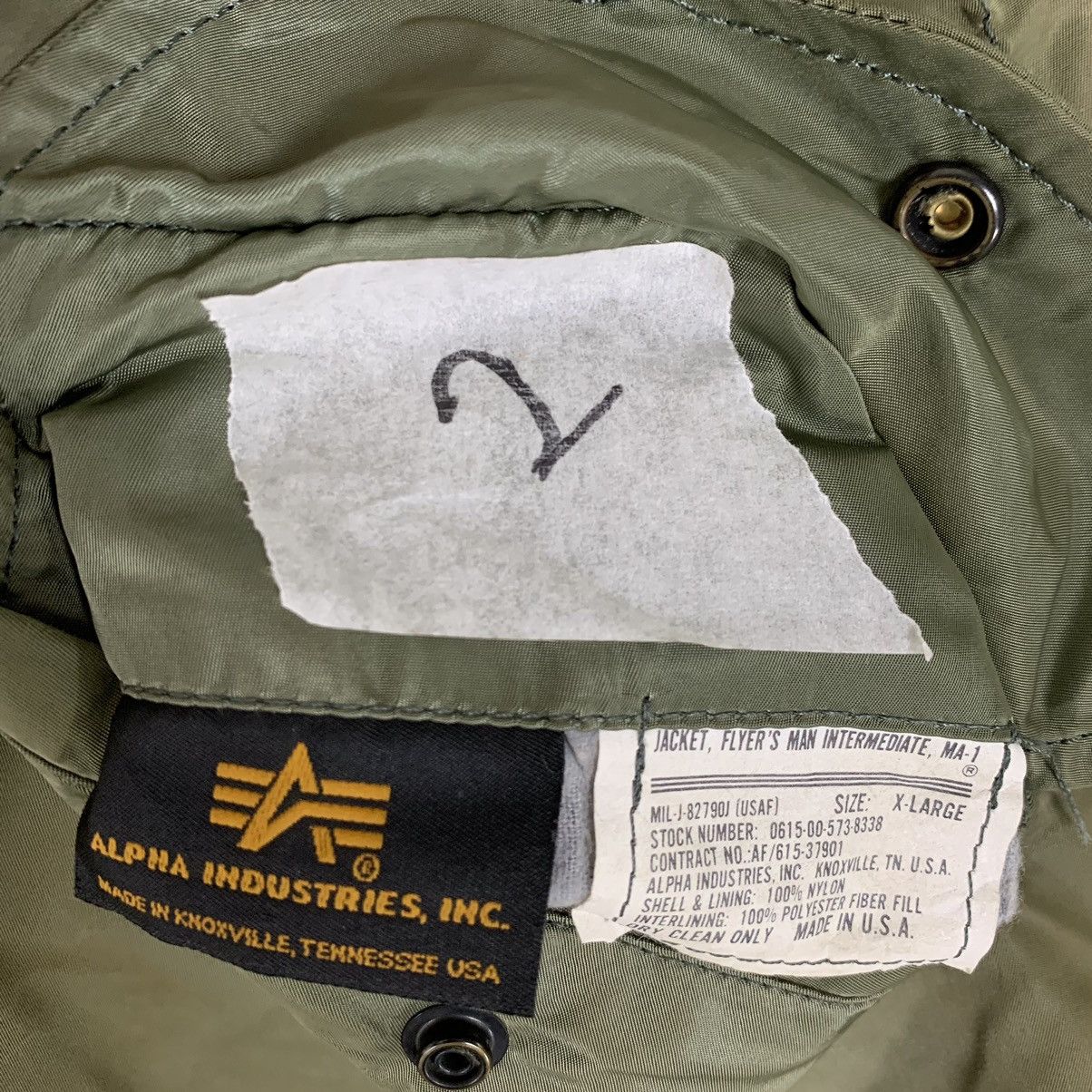 Alpha Industries Alpha Industries Riversible Flight Jacket Alpha BomberJacket Size US XL / EU 56 / 4 - 13 Thumbnail