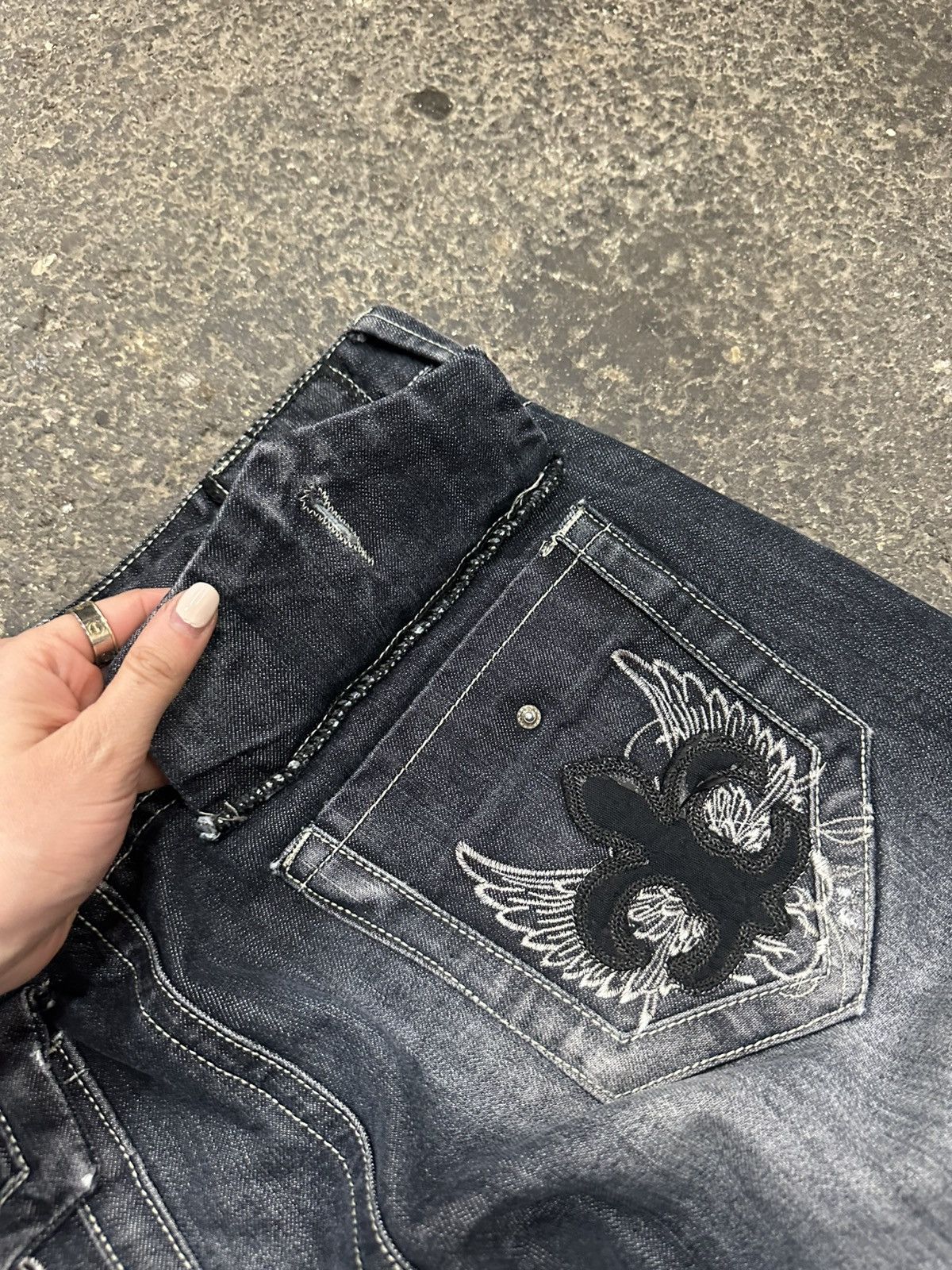 Vintage Y2K grunge baggy jeans Size US 33 - 7 Thumbnail