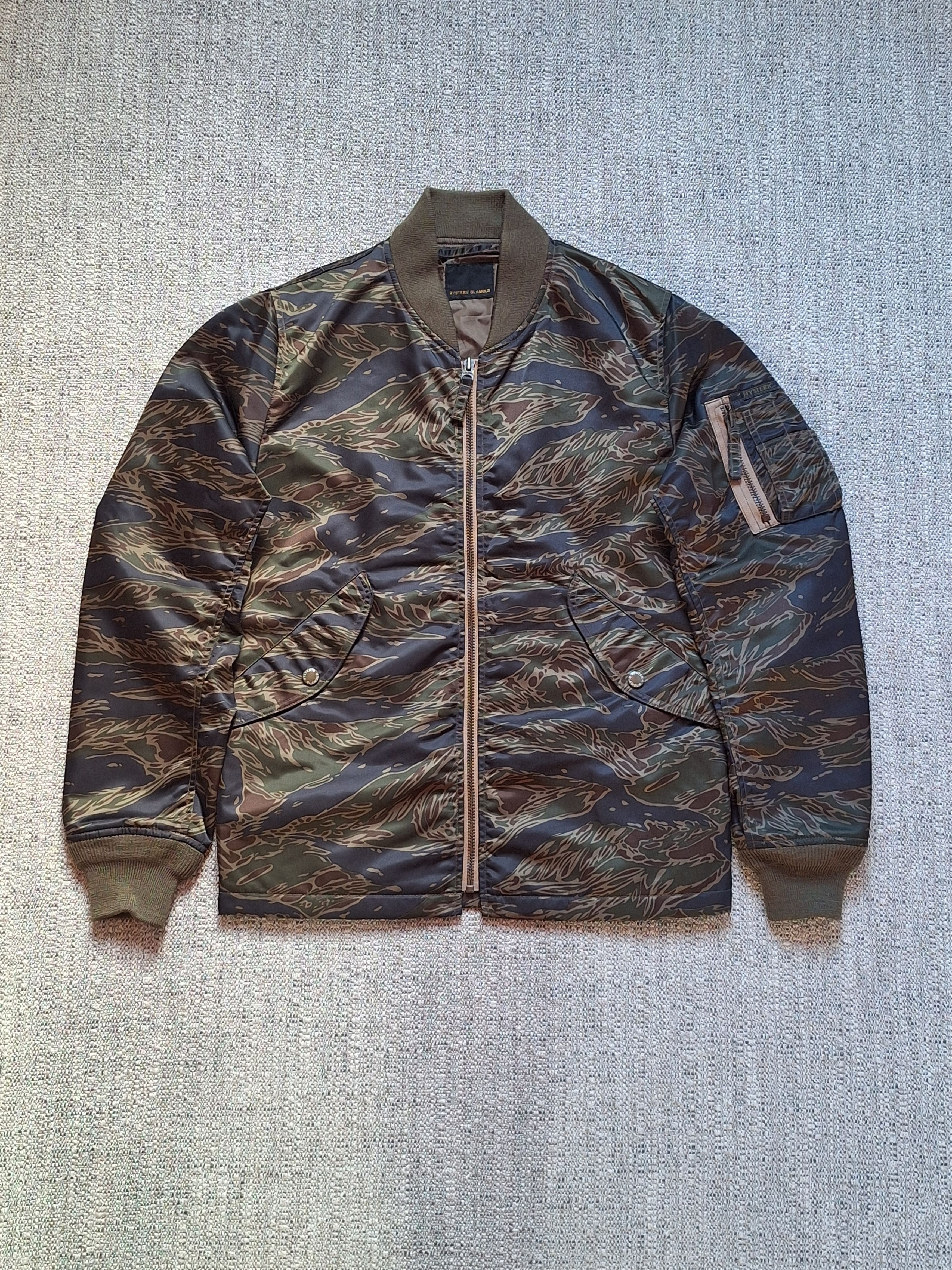Hysteric Glamour HYSTERIC GLAMOUR / MA-1 Tiger Camo Jacket Size US M / EU 48-50 / 2 - 1 Thumbnail