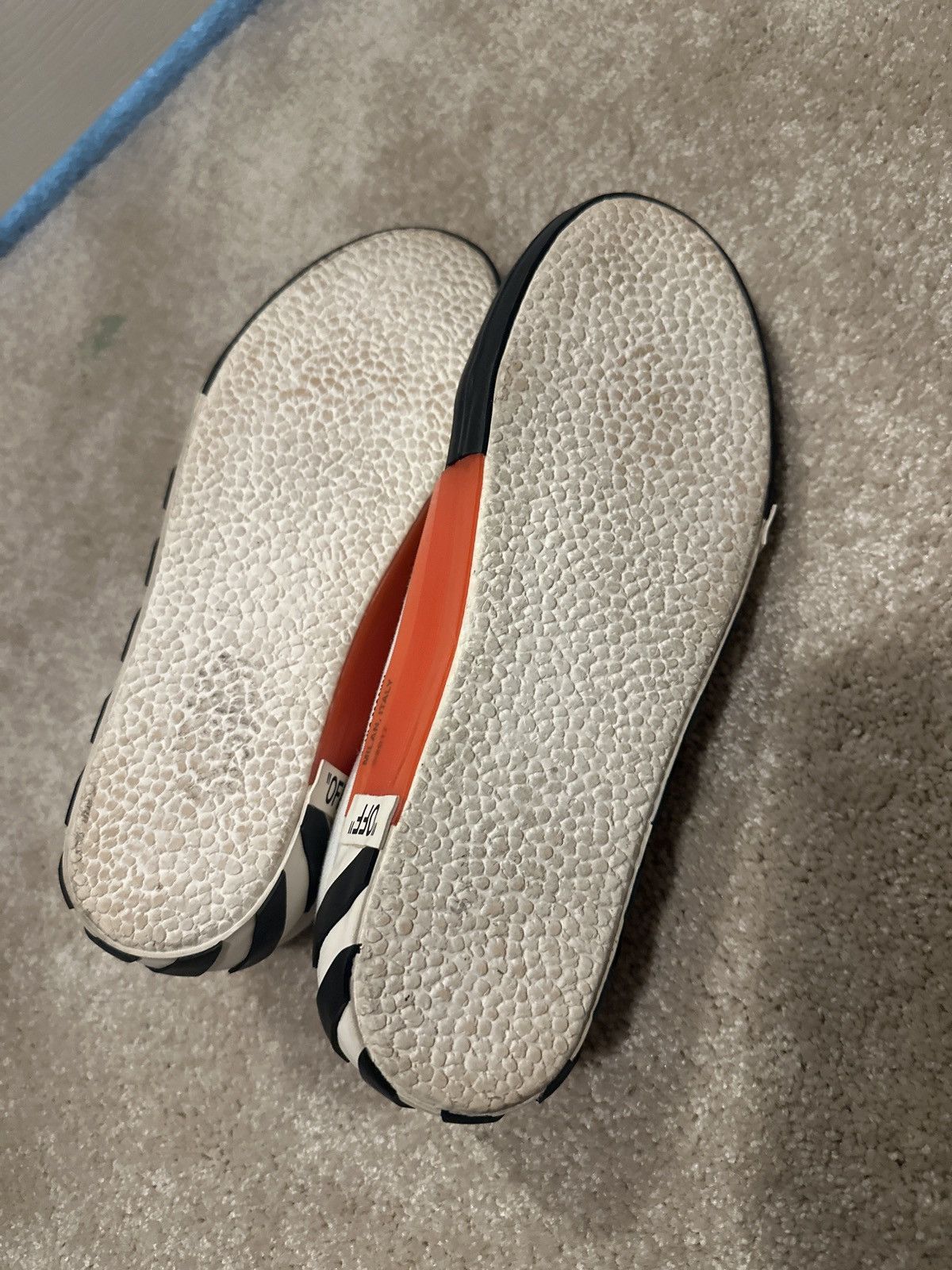 Off-White OFF-WHITE Vulc Low White (Updated Stripes) 2018 Size US 12 / EU 45 - 8 Thumbnail