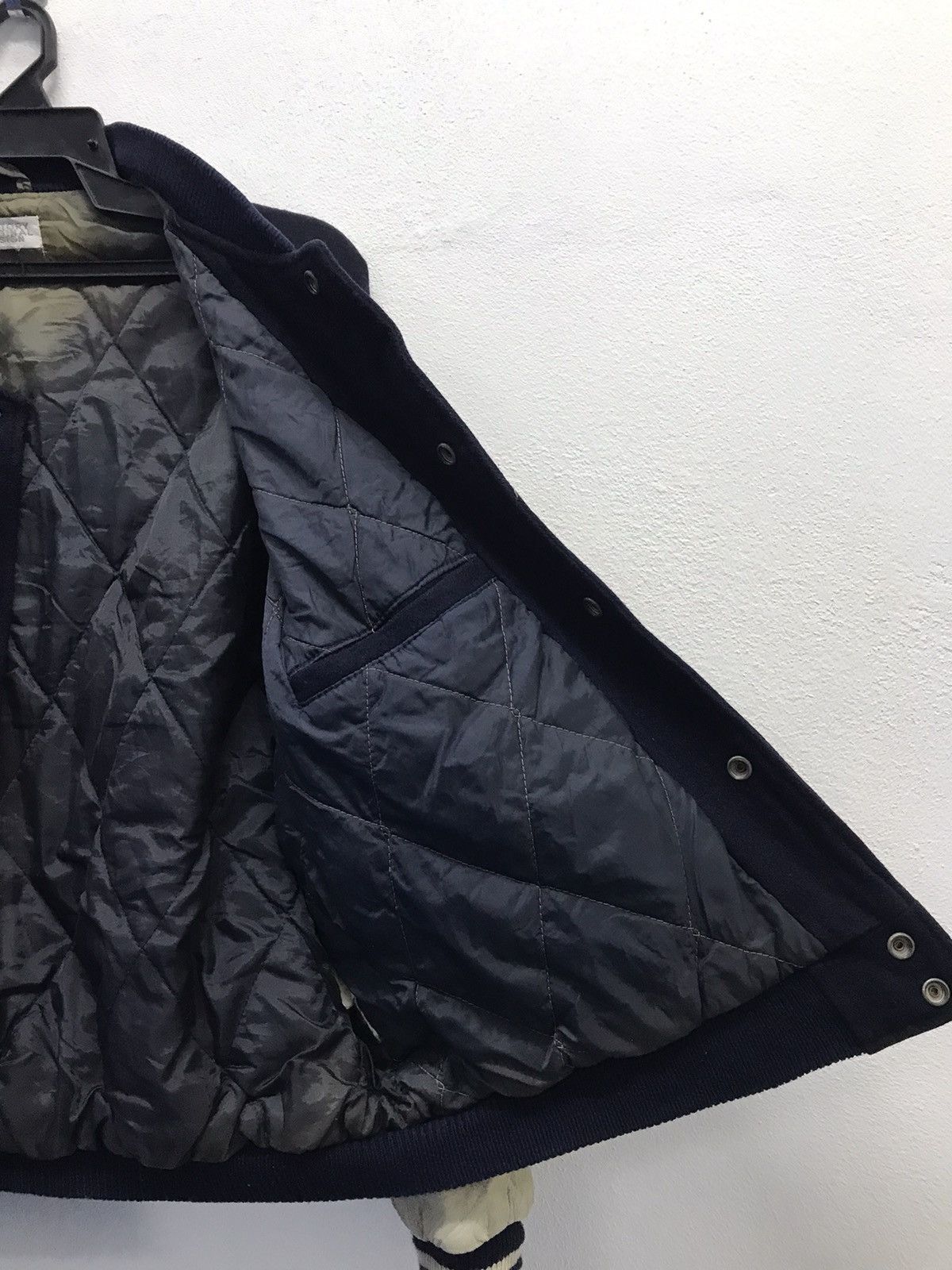 Japanese Brand × Vintage Vintage SUNTORY Original Design COFFEE Boss VARSITY Jacket Size US XL / EU 56 / 4 - 10 Thumbnail