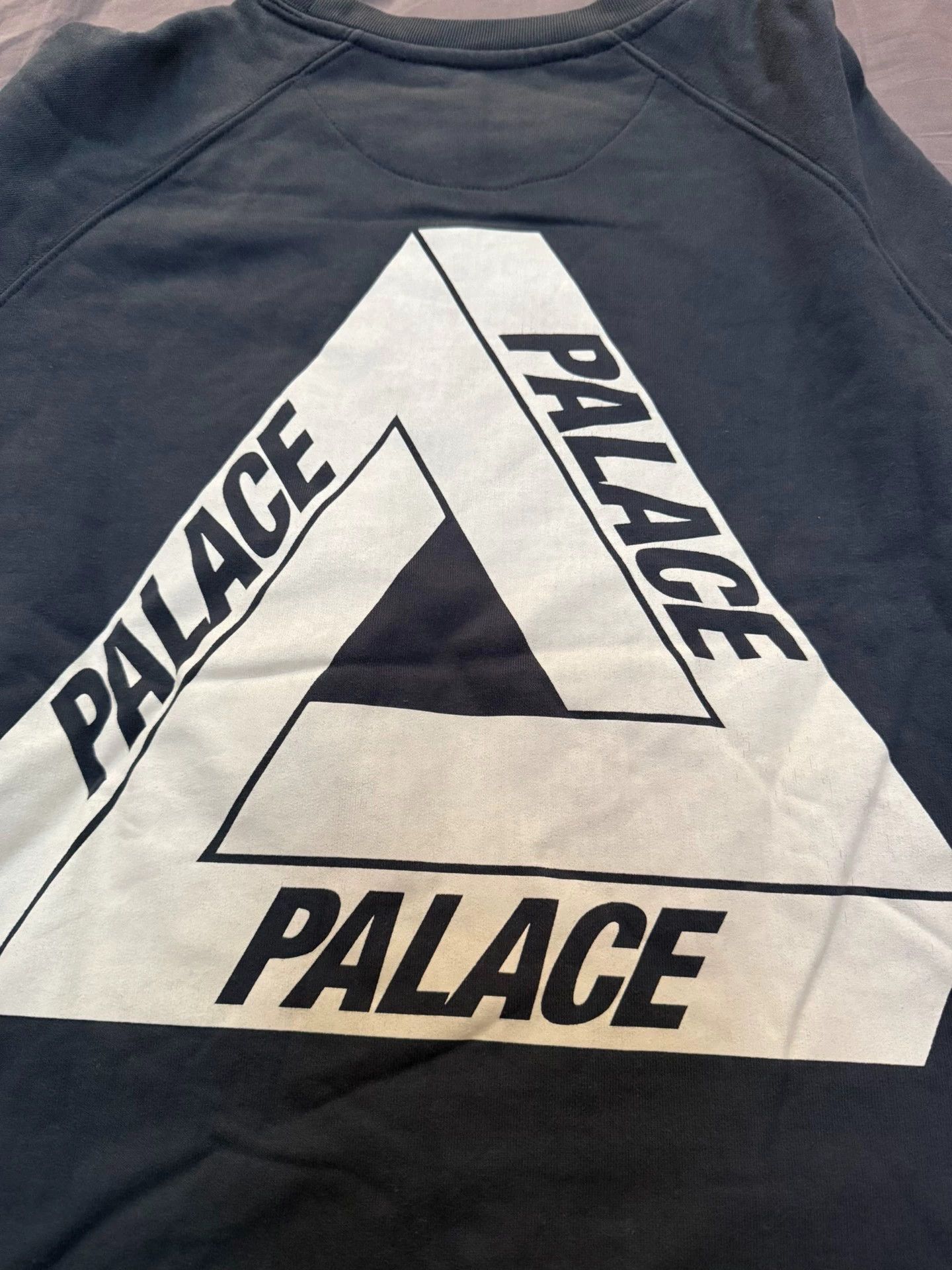 Palace Palace 2016 OG Tri Ferg Crewneck Pullover L Size US L / EU 52-54 / 3 - 3 Thumbnail