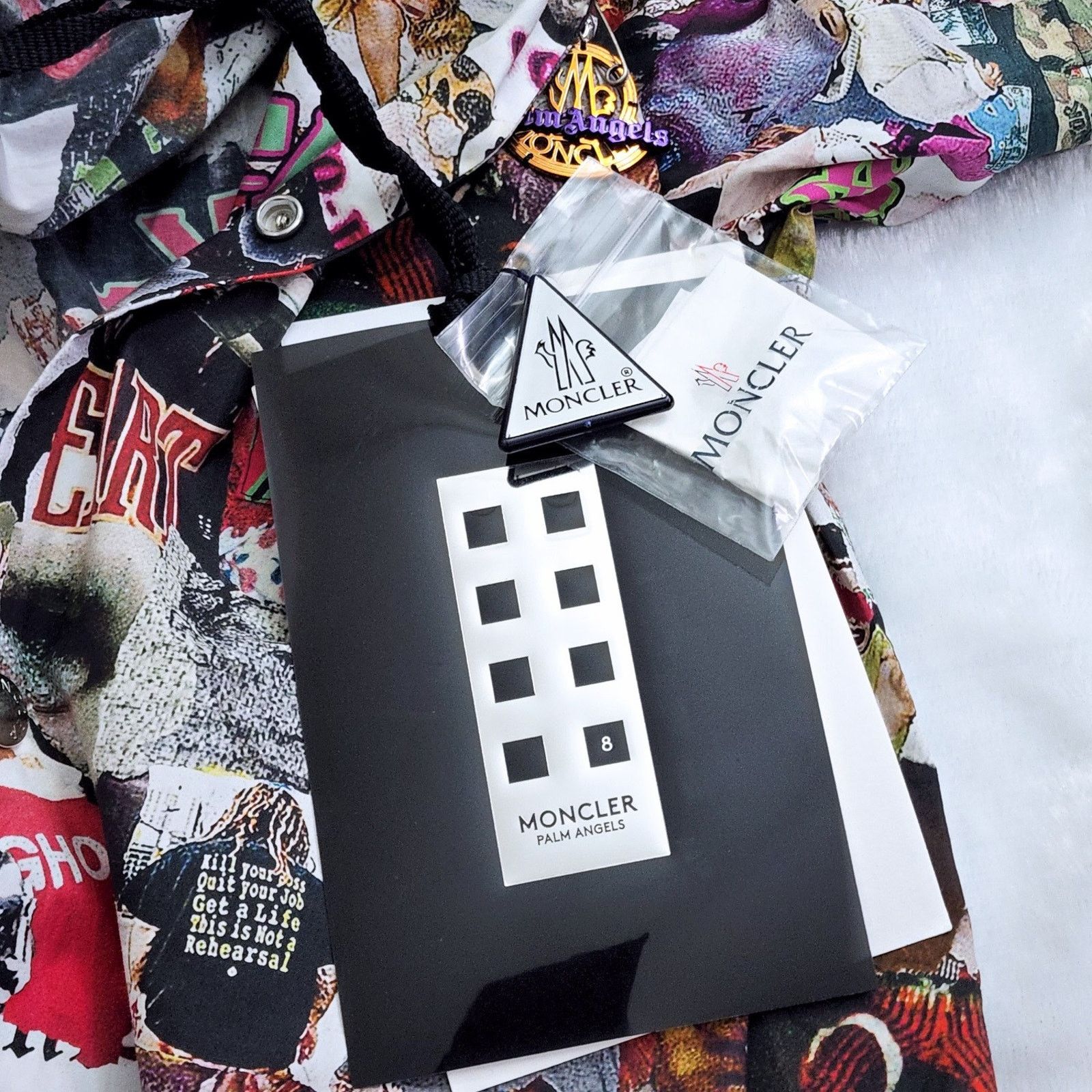 Moncler Moncler Genius x Palm Angels Graffiti Button-up Shirt size M Size US M / EU 48-50 / 2 - 13 Thumbnail