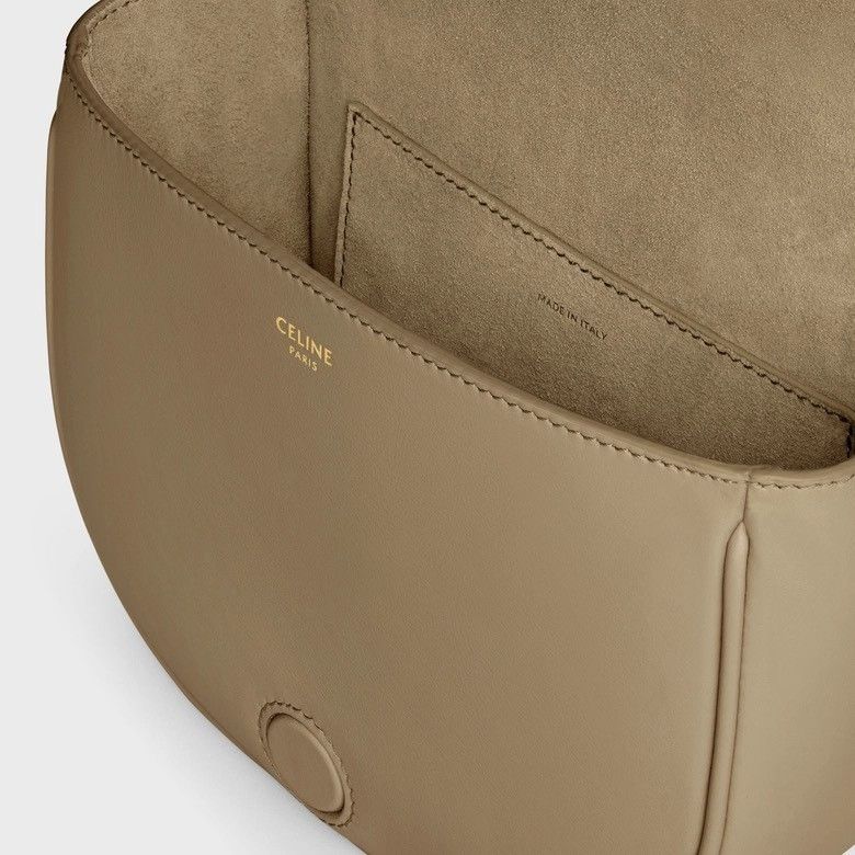 Celine o1bcso1str1024 Size:OS/ Calfskin Shoulder Bag in Brown Sepia Size ONE SIZE - 4 Thumbnail