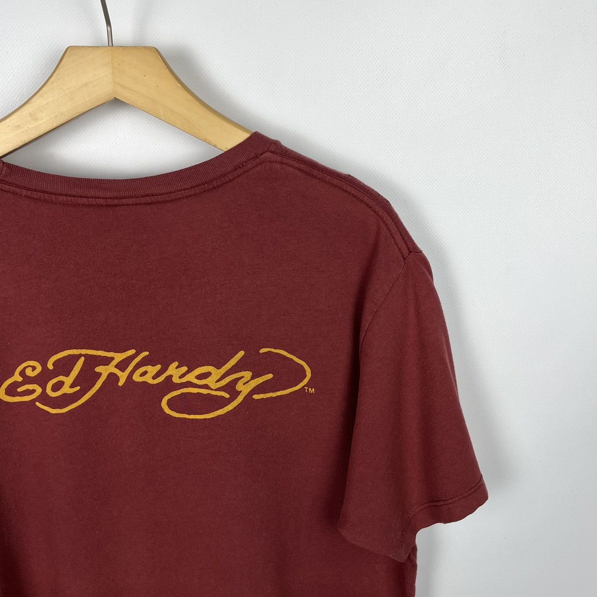 Ed Hardy Vintage Ed Hardy Y2K Skulls Big Logo T Shirt 90’s Size US L / EU 52-54 / 3 - 18 Thumbnail