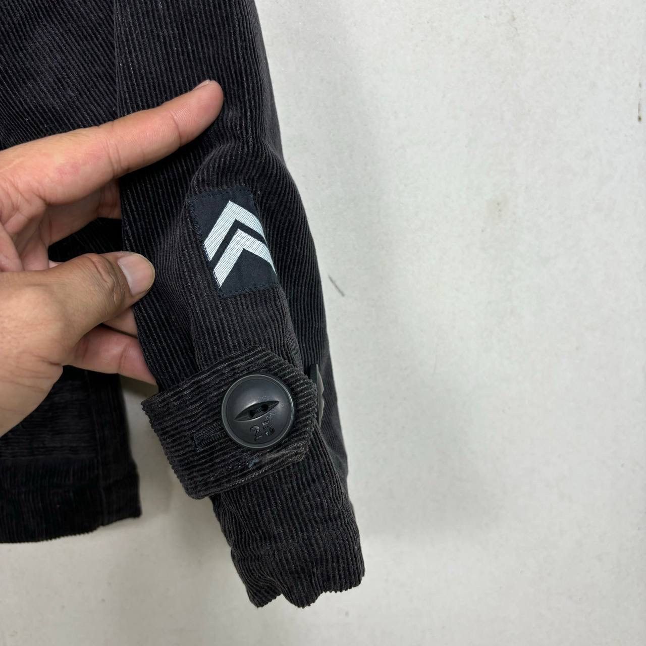 Neighborhood NWT Neighborhood Tokyo Corduroy Sherpa Jacket Black Size 2 Size US M / EU 48-50 / 2 - 6 Thumbnail