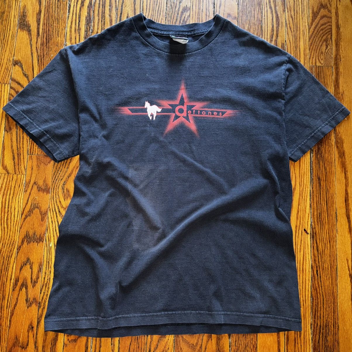 Band Tees Vintage Deftones shirt from 2000 Size US L / EU 52-54 / 3 - 1 Thumbnail