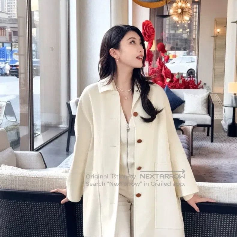 Hermes Hermes Classic Beige Collar Coat Size XS / US 0-2 / IT 36-38 - 1 Thumbnail