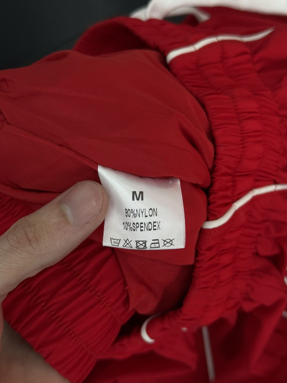 Vale Valley Red Baggy Shorts Brand New Size M (NEW) Size US 31 - 9 Thumbnail