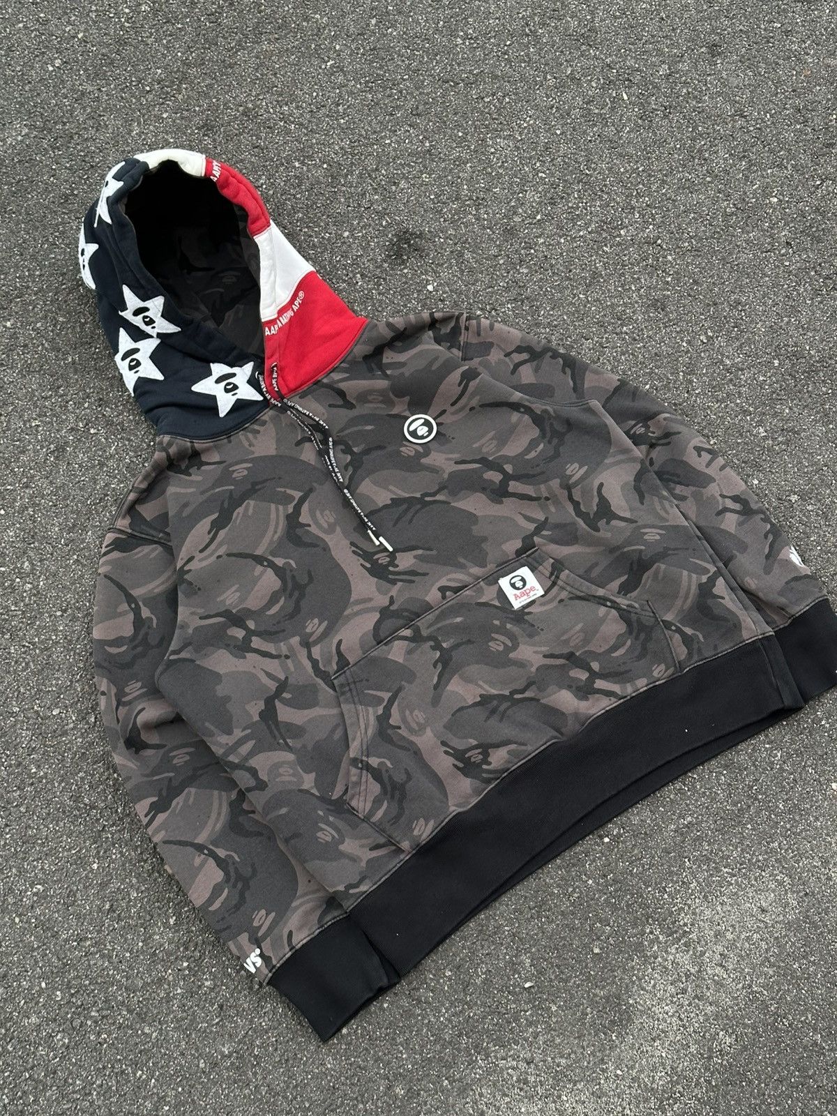 Aape AAPE by A Bathing Ape camouflage hoodie. Size US L / EU 52-54 / 3 - 2 Thumbnail