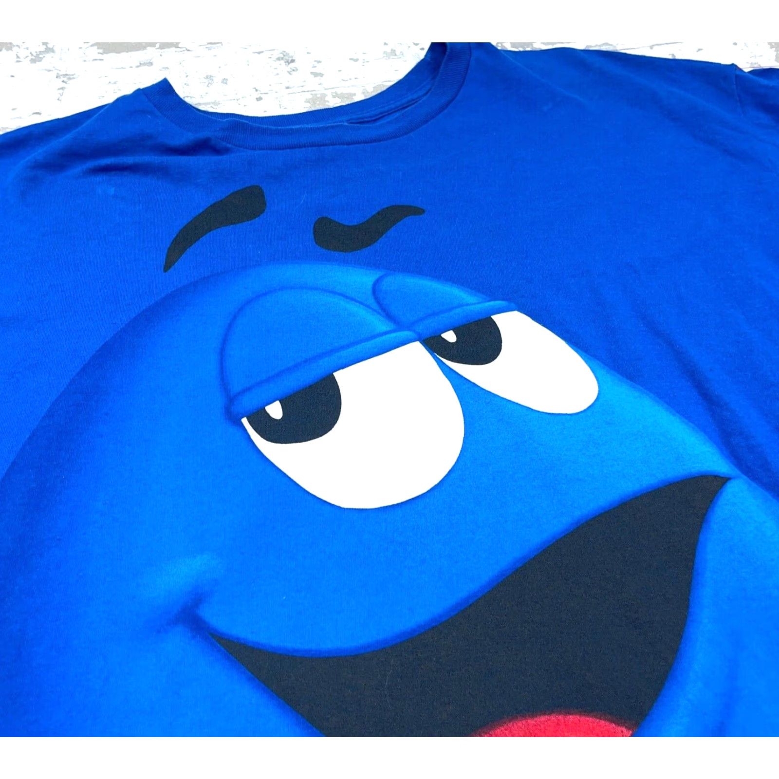 Vintage VINTAGE M & M Shirt Men 2XL Blue Tee All Over Print AOP Y2K Cyber Big Head Graphic Print Shirt Mens VINTAGE Size US XXL / EU 58 / 5 - 4 Thumbnail