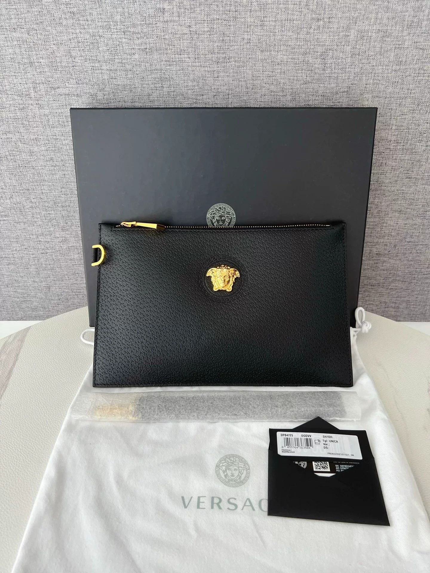 Versace Versace Medusa Gold Head Black Leather Clutch Size ONE SIZE - 1 Thumbnail