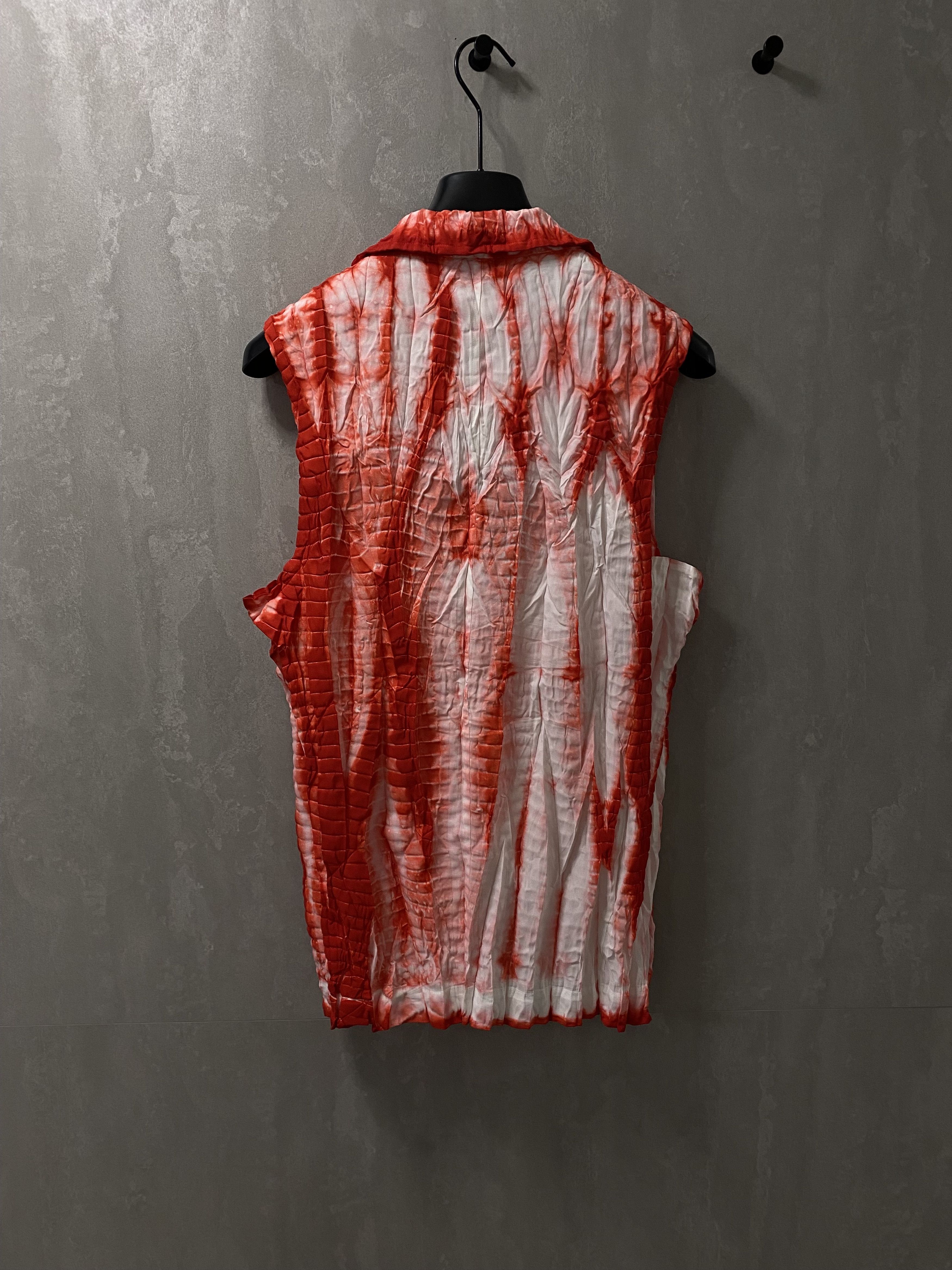 Issey Miyake ISSEY MIYAKE blood dyed tie band collar drawing vest shirt Size US M / EU 48-50 / 2 - 9 Thumbnail