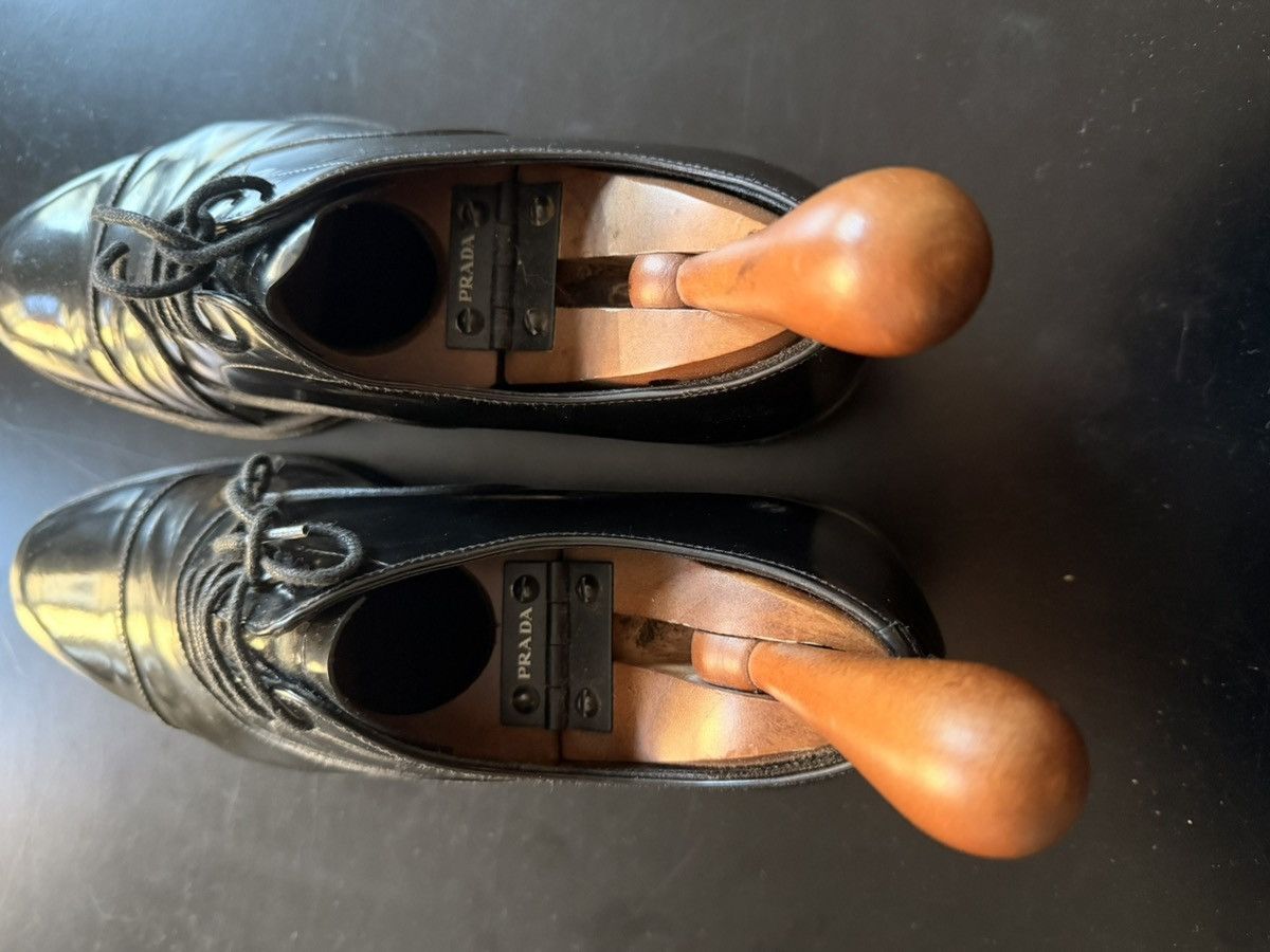 Prada Prada fine leather shoes Size US 8.5 / EU 41-42 - 3 Thumbnail