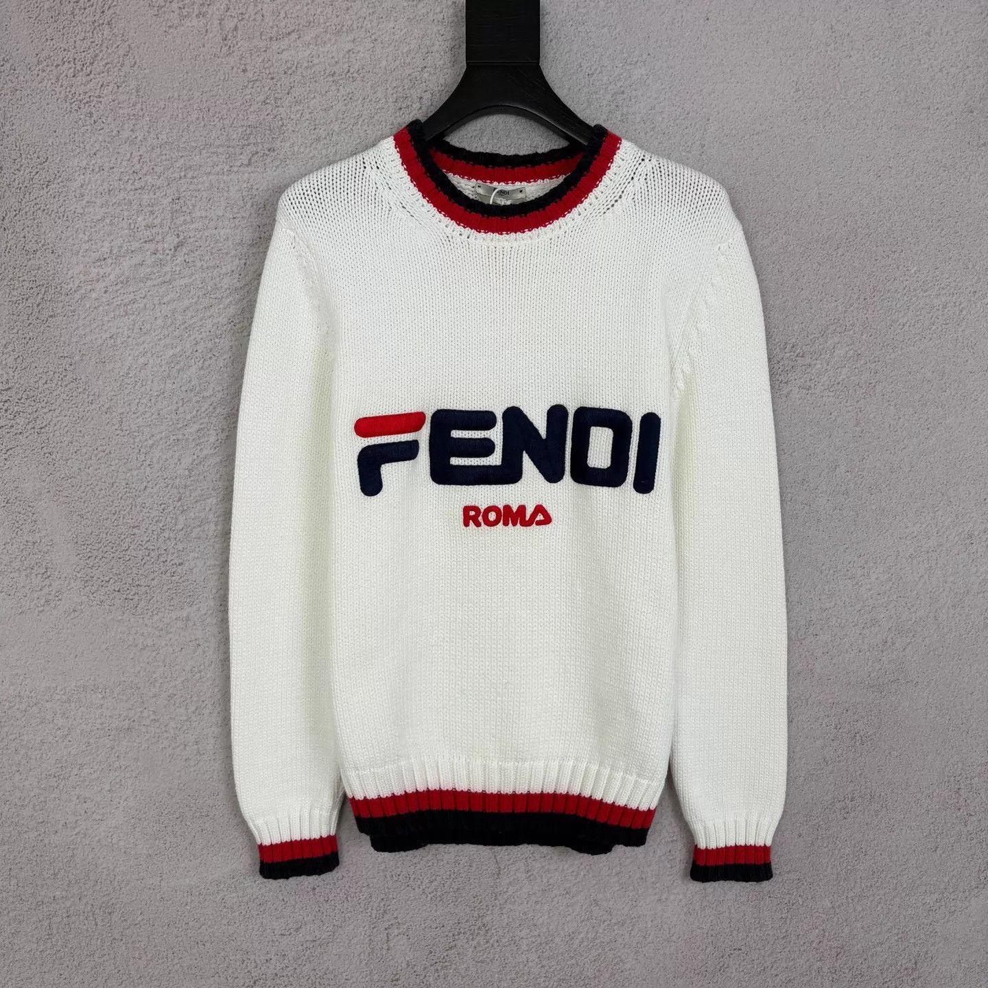 Fendi FENDI x FILA Embroidered Logo White Knit Sweater 38 New Size XS / US 0-2 / IT 36-38 - 1 Thumbnail