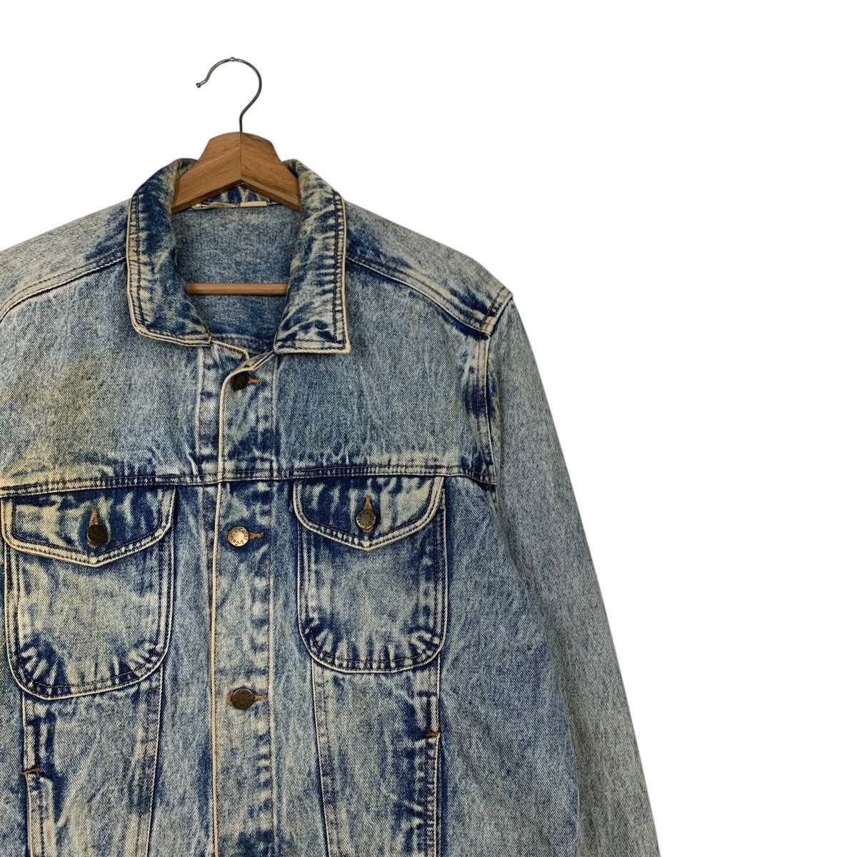 Vintage 90's MECHLIN Stone Wash Trucker Denim Jacket #2498-C112 Size US M / EU 48-50 / 2 - 5 Thumbnail