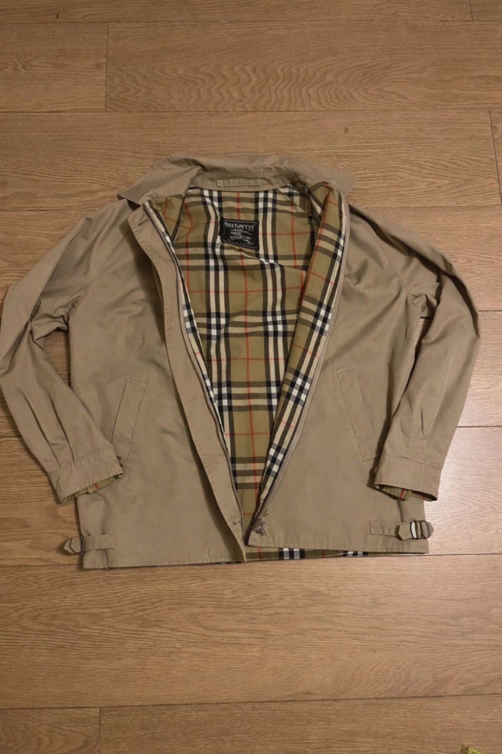 Burberry burberry light jacket Size US XS / EU 42 / 0 - 1 Thumbnail