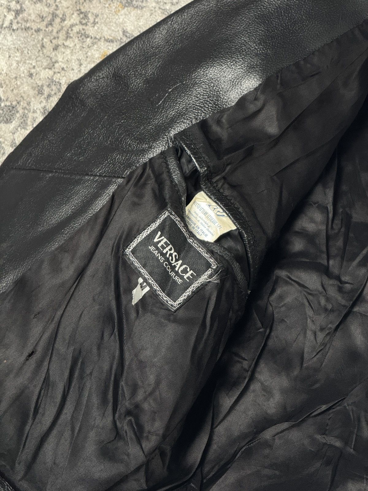 Versace Vintage Versace Jeans Couture Biker Leather Crop Jacket Size US M / EU 48-50 / 2 - 17 Thumbnail