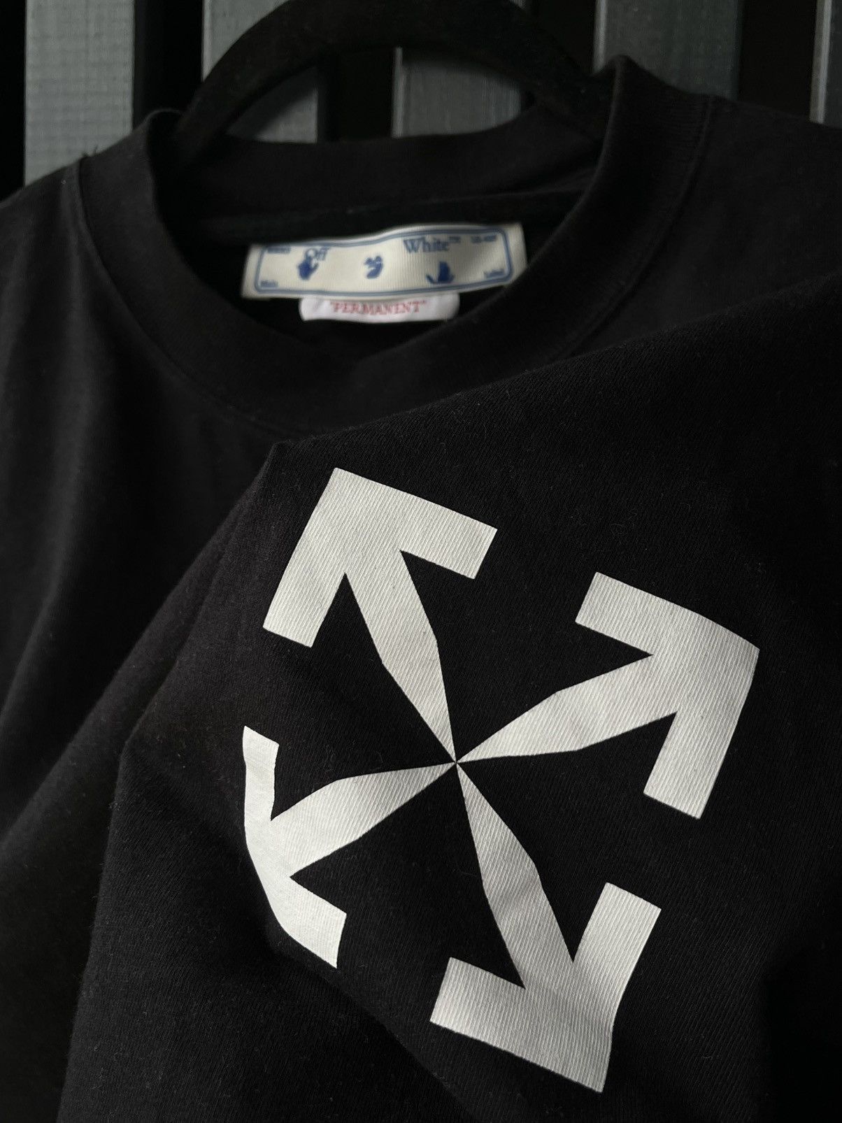 Off-White 🔥 Off-White Classic Arrows Tee – Iconic Minimal Front Hit Size US S / EU 44-46 / 1 - 3 Thumbnail