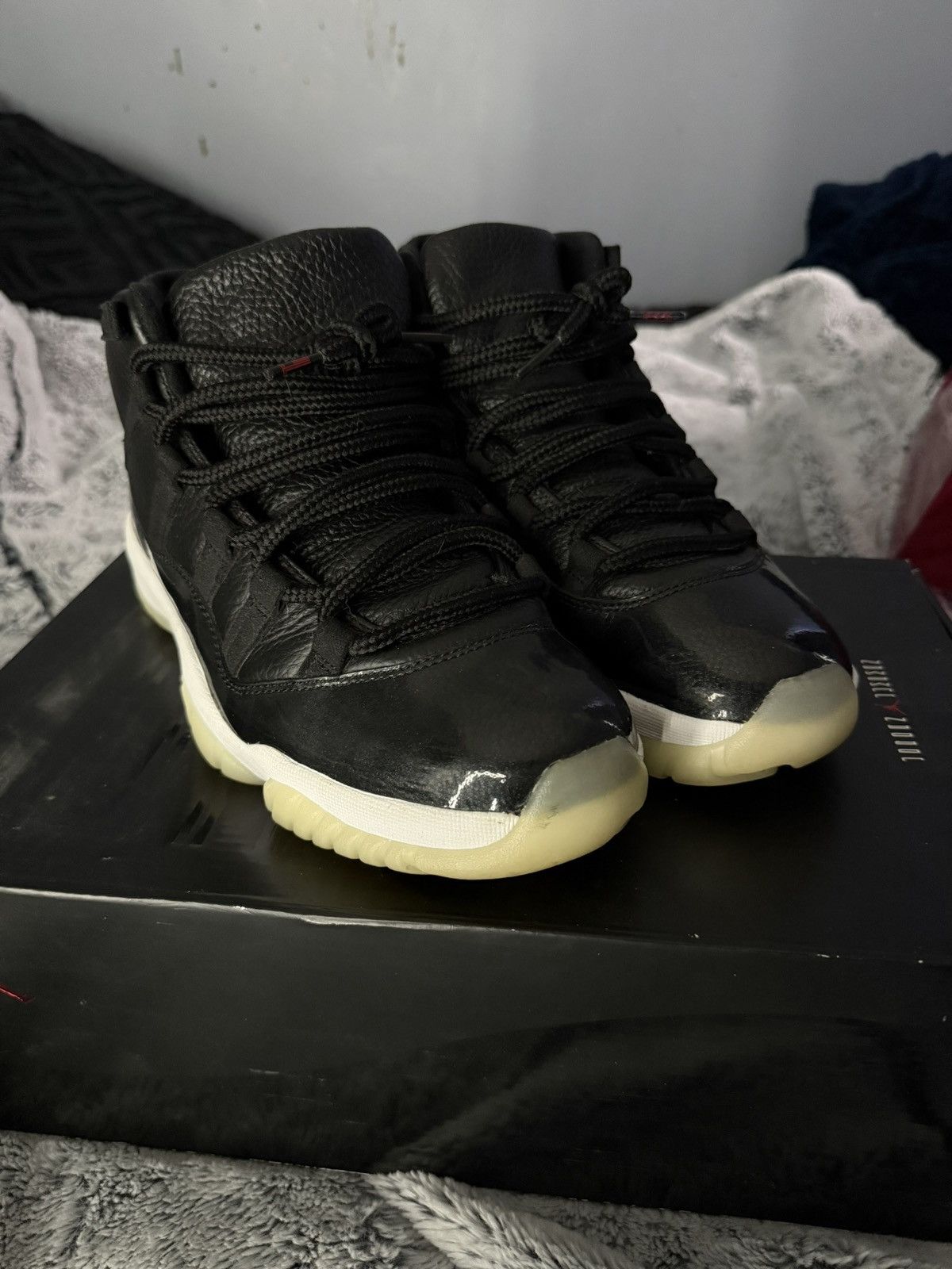 Jordan Brand Jordan 11 72-10 size 9 Size US 9 / EU 42 - 1 Thumbnail