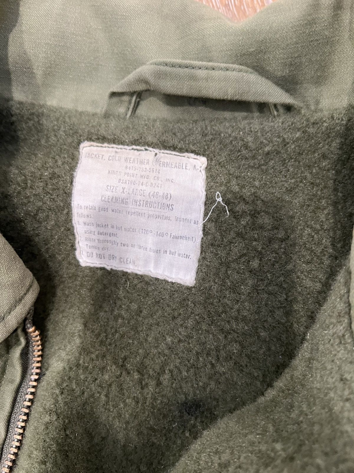 Vintage Thrashed Kings point mfg co inc US Navy A-2 Deck Jacket Size US XL / EU 56 / 4 - 5 Thumbnail