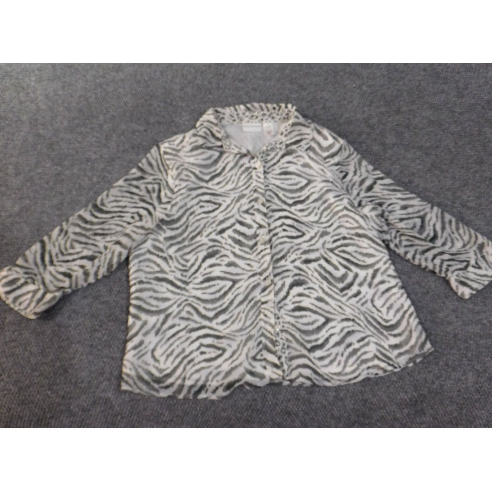 Vintage Alfred Dunner Button-Up Shirt Women 20 Plus Gray Geometric Lined Polyester Casual Long Sleeve Size 3XL / US 20-22 - 5 Thumbnail