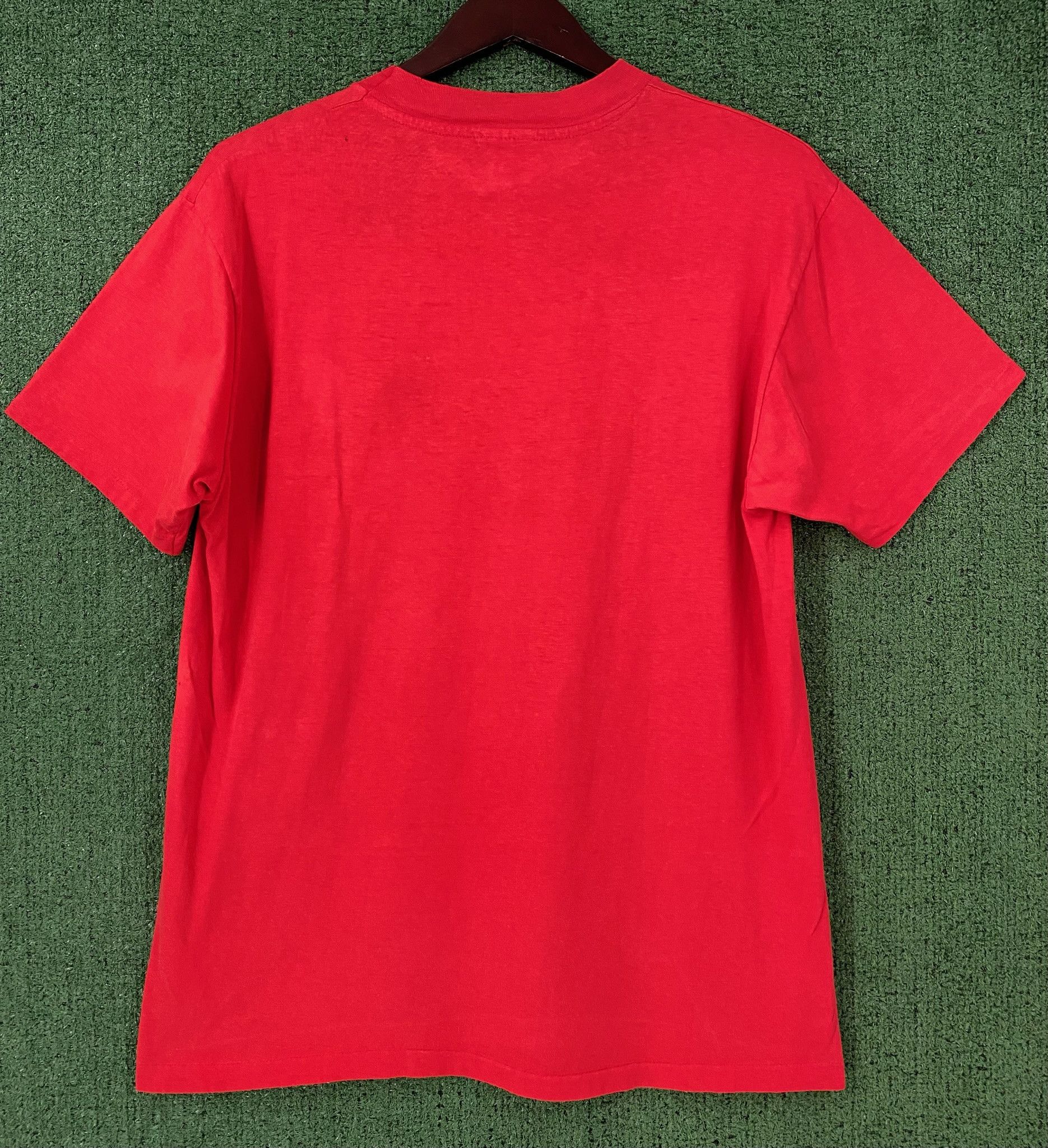 Hanes 90’s Aspen Colorado Single Stitch Distressed T-Shirt Medium Size US M / EU 48-50 / 2 - 4 Thumbnail