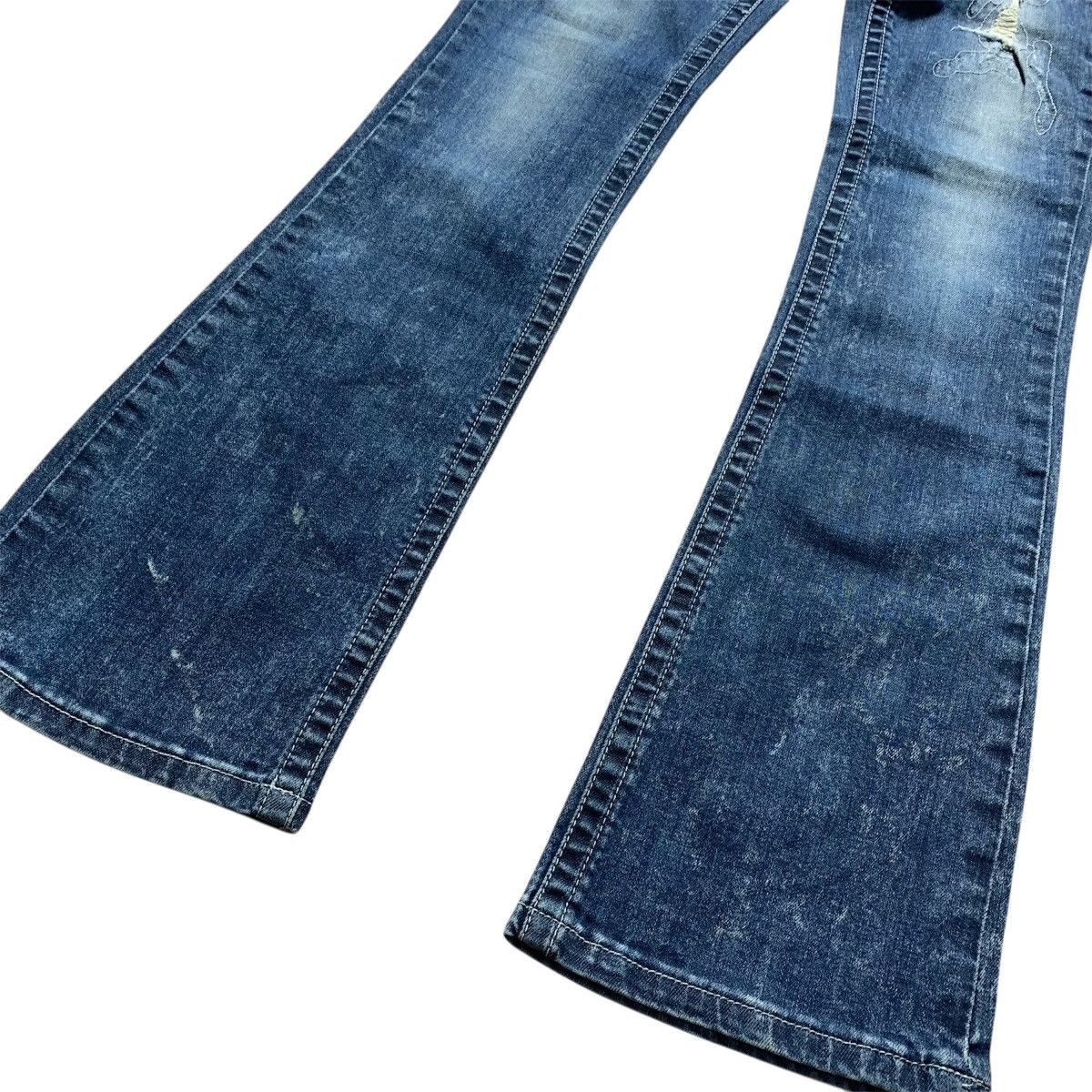Affliction Y2k Affliction Distressed Flare Patch Punk Lgb V-keii Style Size US 29 - 3 Thumbnail