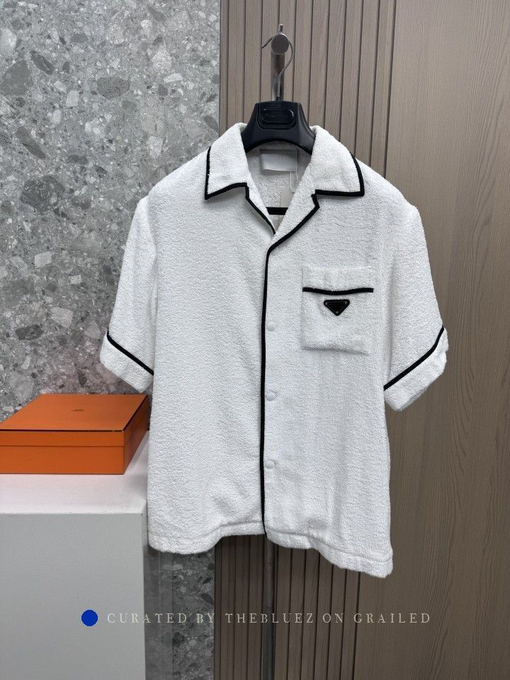 Prada White Short Sleeve Collared Shirt with Black Trim Size US M / EU 48-50 / 2 - 1 Preview