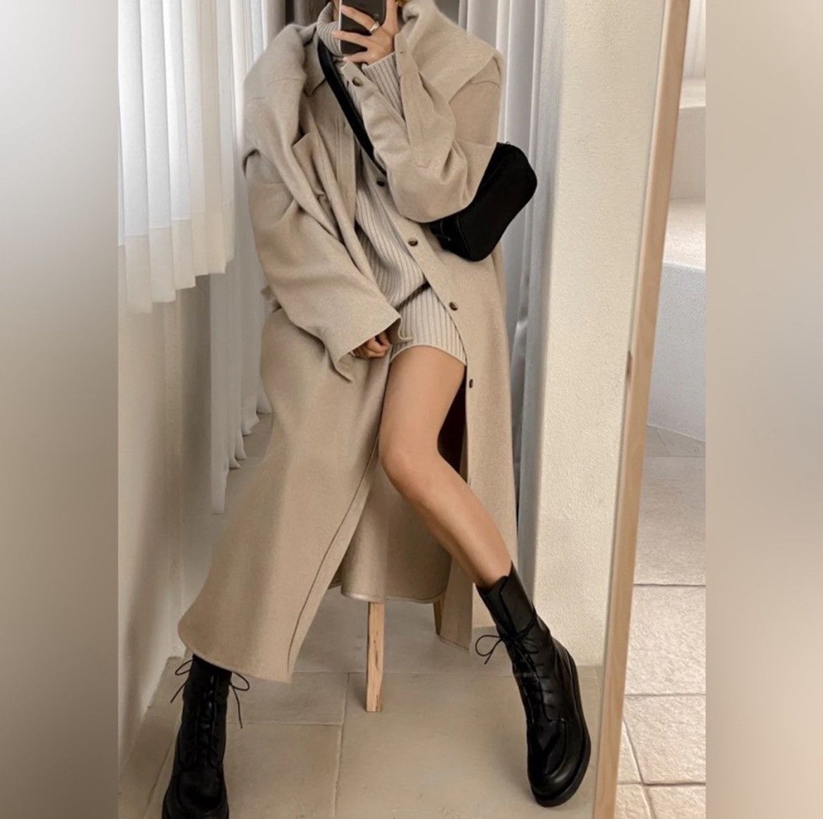 Frankie Shop Frankie Shop Long Oversized Wool Coat in Oatmeal Size ONE SIZE - 1 Thumbnail