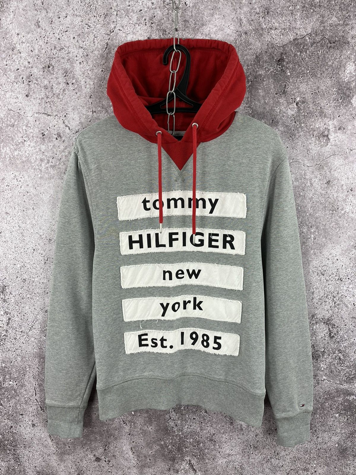 Tommy Hilfiger × Vintage Tommy Hilfiger Hoodie Heavy Cotton Embroidery Logo Grey Sz S Size US S / EU 44-46 / 1 - 1 Thumbnail