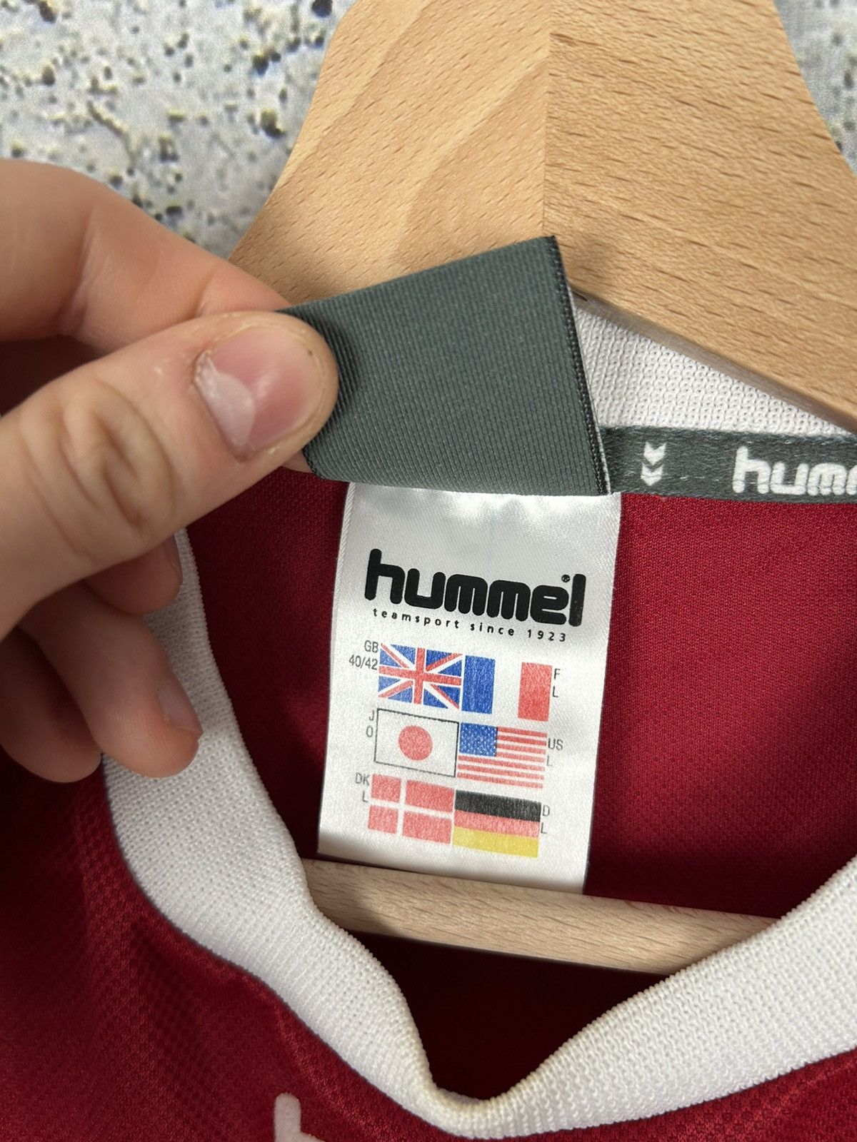 Hummel Vintage Denmark 2002 Soccer Jersey Football Hummel Rare Size US L / EU 52-54 / 3 - 6 Thumbnail