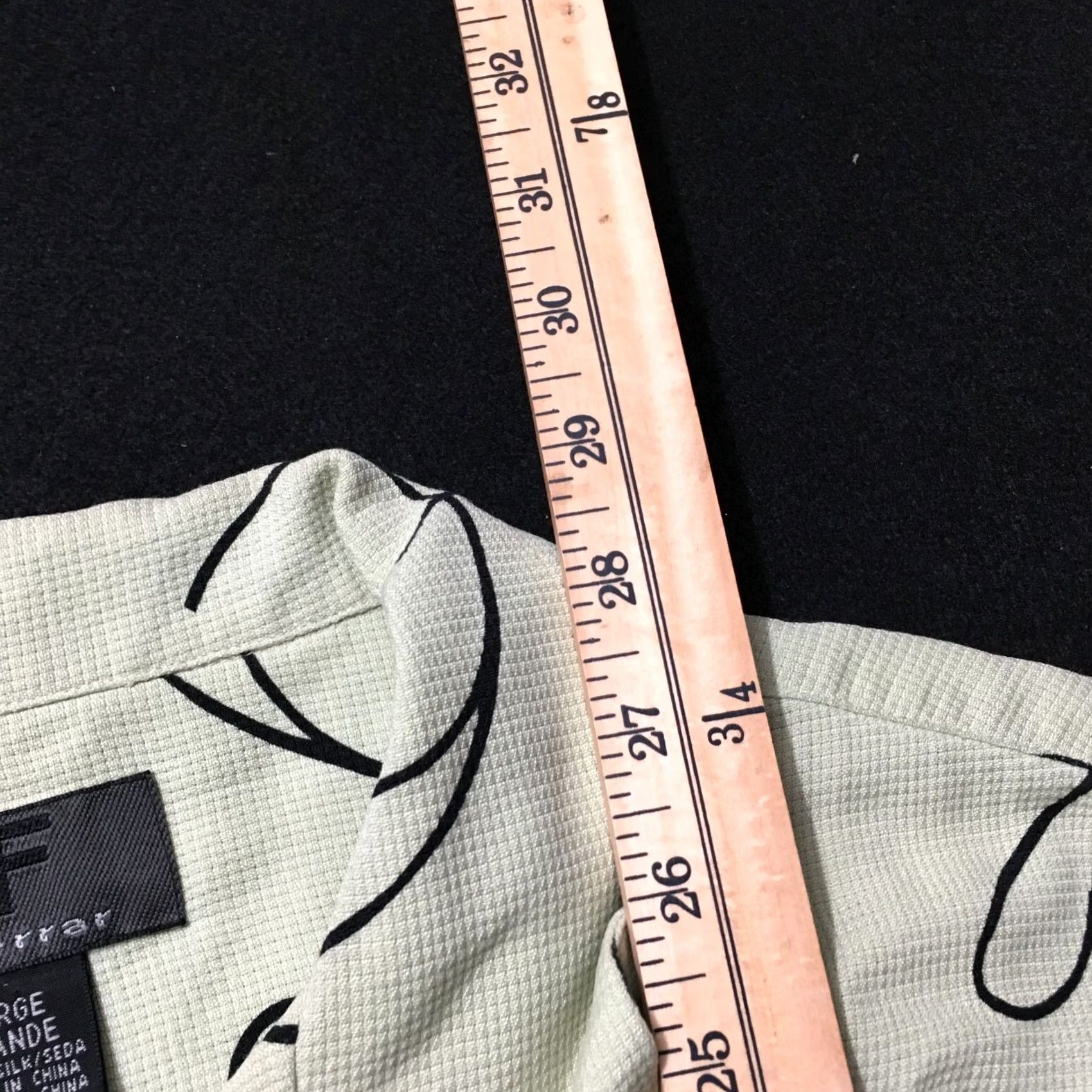 Vintage J Ferrar Shirt GREEN Large 100% Silk Short Sleeve Button Up Casual DESIGN Men Size US L / EU 52-54 / 3 - 6 Thumbnail