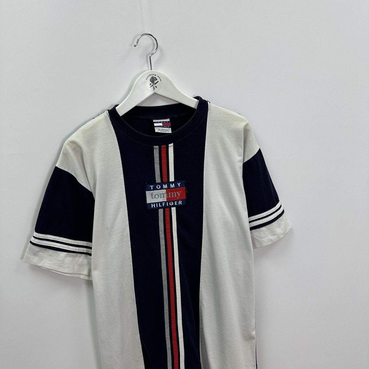 Tommy Hilfiger Vintage 90s Tommy Hilfiger Embroidered logo tee y2k hype og Size US L / EU 52-54 / 3 - 3 Thumbnail