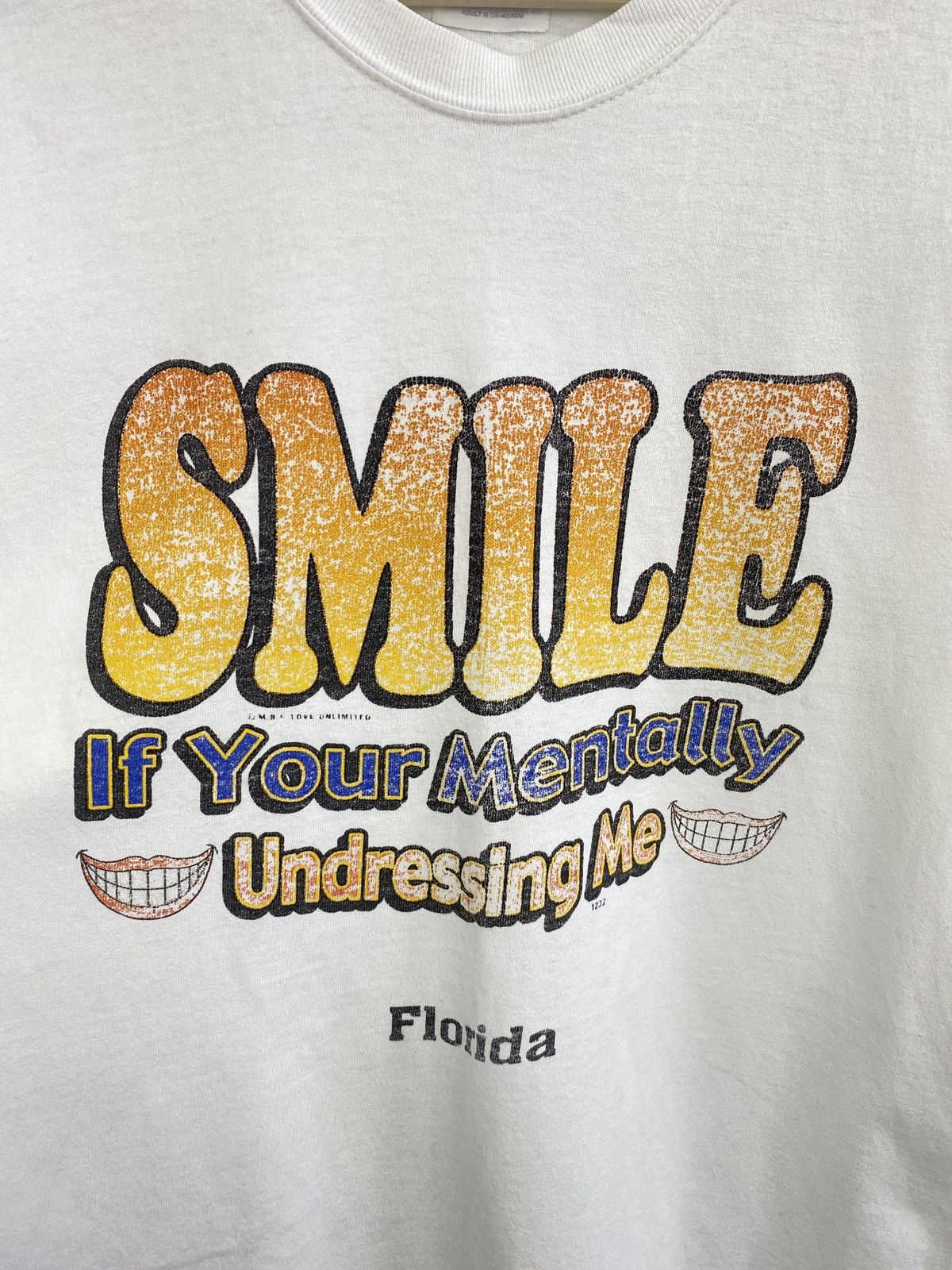 Hanes Vintage 90s Smile If You Mentally Undressing My t-shirt rare Size US M / EU 48-50 / 2 - 4 Thumbnail