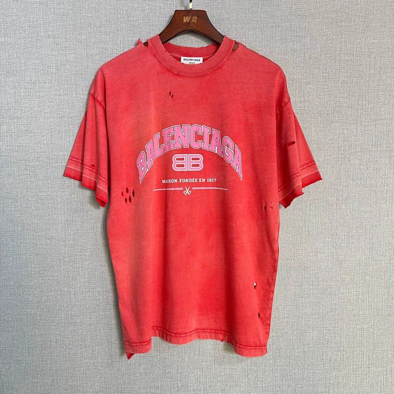 Balenciaga Balenciaga Orange washed to make old logo short sleeves. Size US S / EU 44-46 / 1 - 1 Thumbnail
