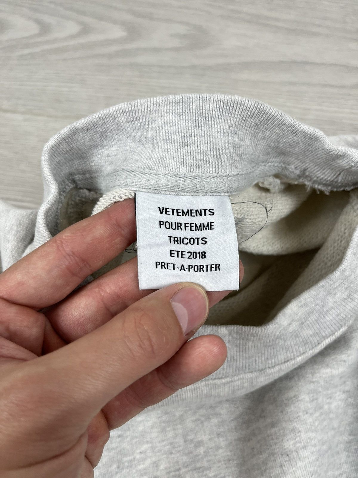 Vetements Vetements “Unskinny” 2018 Oversized Grey Sweatshirt Men’s Size US S / EU 44-46 / 1 - 11 Thumbnail