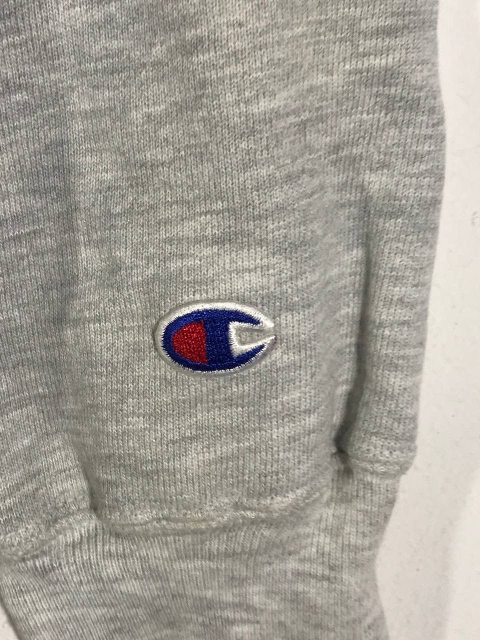 Champion Vintage champion reverse weave Size US L / EU 52-54 / 3 - 4 Thumbnail