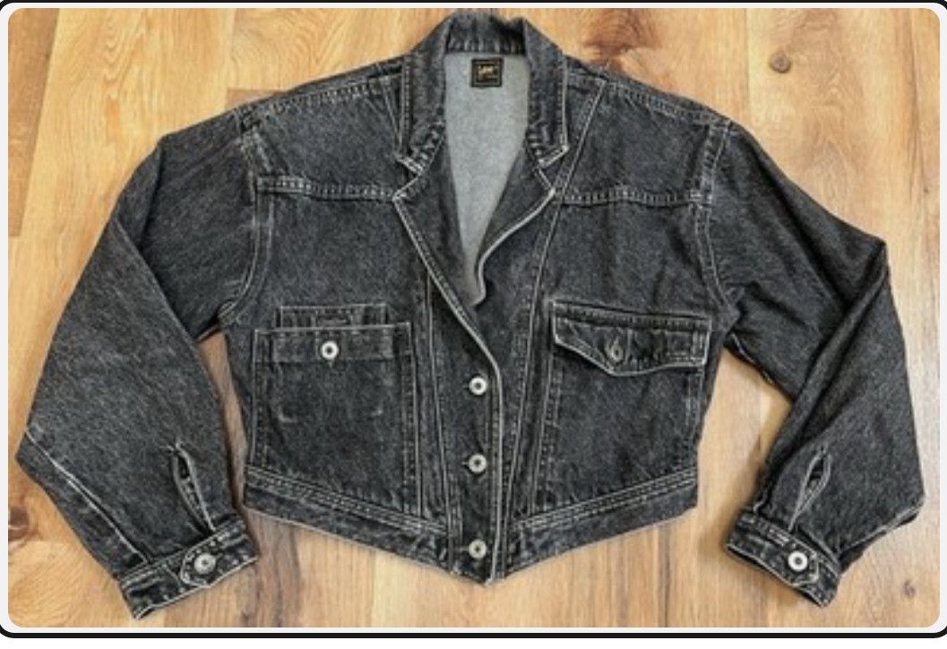 Lee Vintage Lee Denim Jacket 80s USA Cropped Point Hem Trucker Size M / US 6-8 / IT 42-44 - 1 Thumbnail