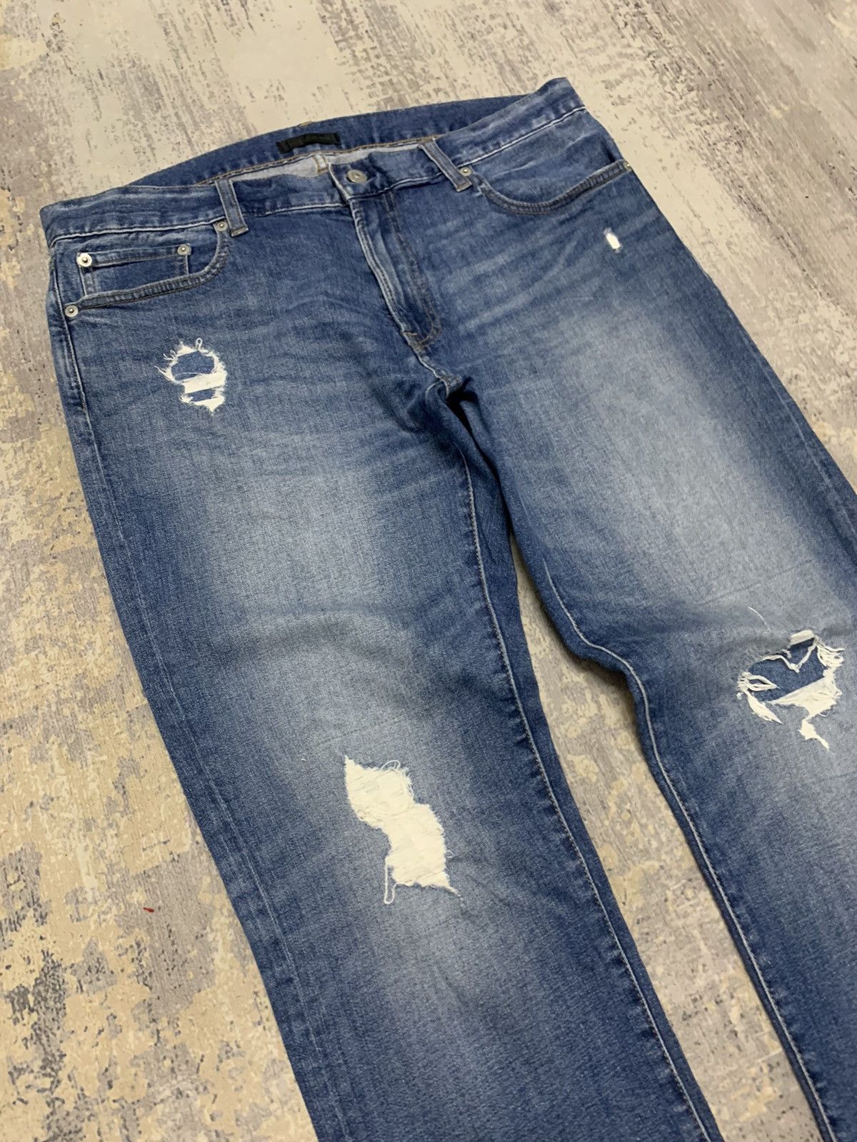 Japanese Brand Uniqlo Archive Style Distressed Slim Fit Denim Pants Size US 35 - 2 Thumbnail