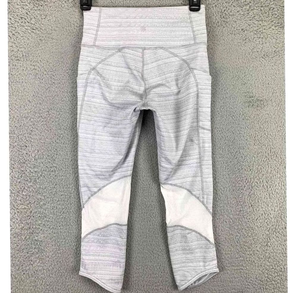 Athleta Athleta Leggings Womens XS Grey White Crop Stripe Yoga Activewear Ladies Workout Size 26" / US 2 / IT 38 - 2 Thumbnail