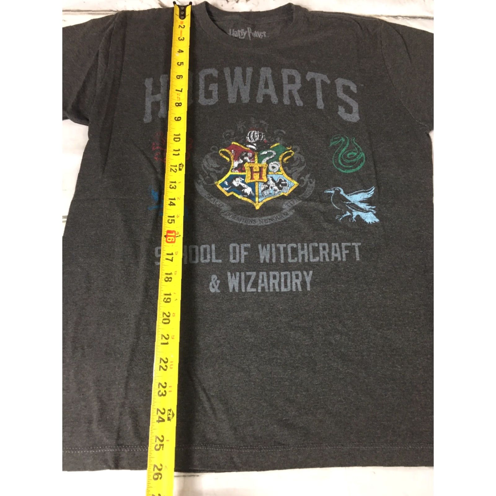 Vintage Harry Potter Hogwarts School of Witchcraft & Wizardry T Shirt M Womens Gray Graphic Tee, Harry Potter, School, 90s? Size M / US 6-8 / IT 42-44 - 5 Thumbnail