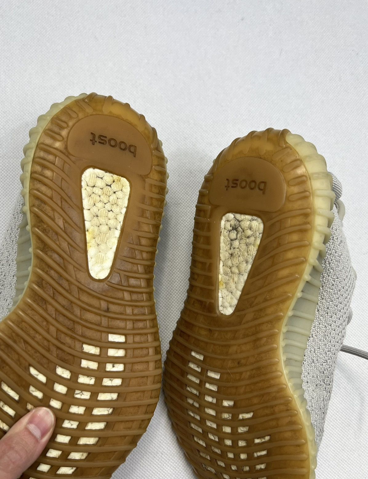 Adidas Shoes Adidas Yeezy Boost 350 V2 Sesame Size US 5.5 / IT 35.5 - 5 Thumbnail