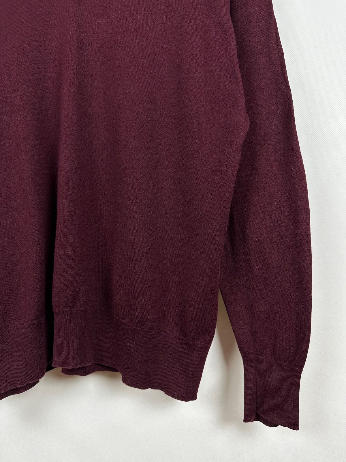Dries Van Noten Dries Van Noten Burgundy V-Neck Lightweight Sweater Pullover Size US XL / EU 56 / 4 - 9 Thumbnail