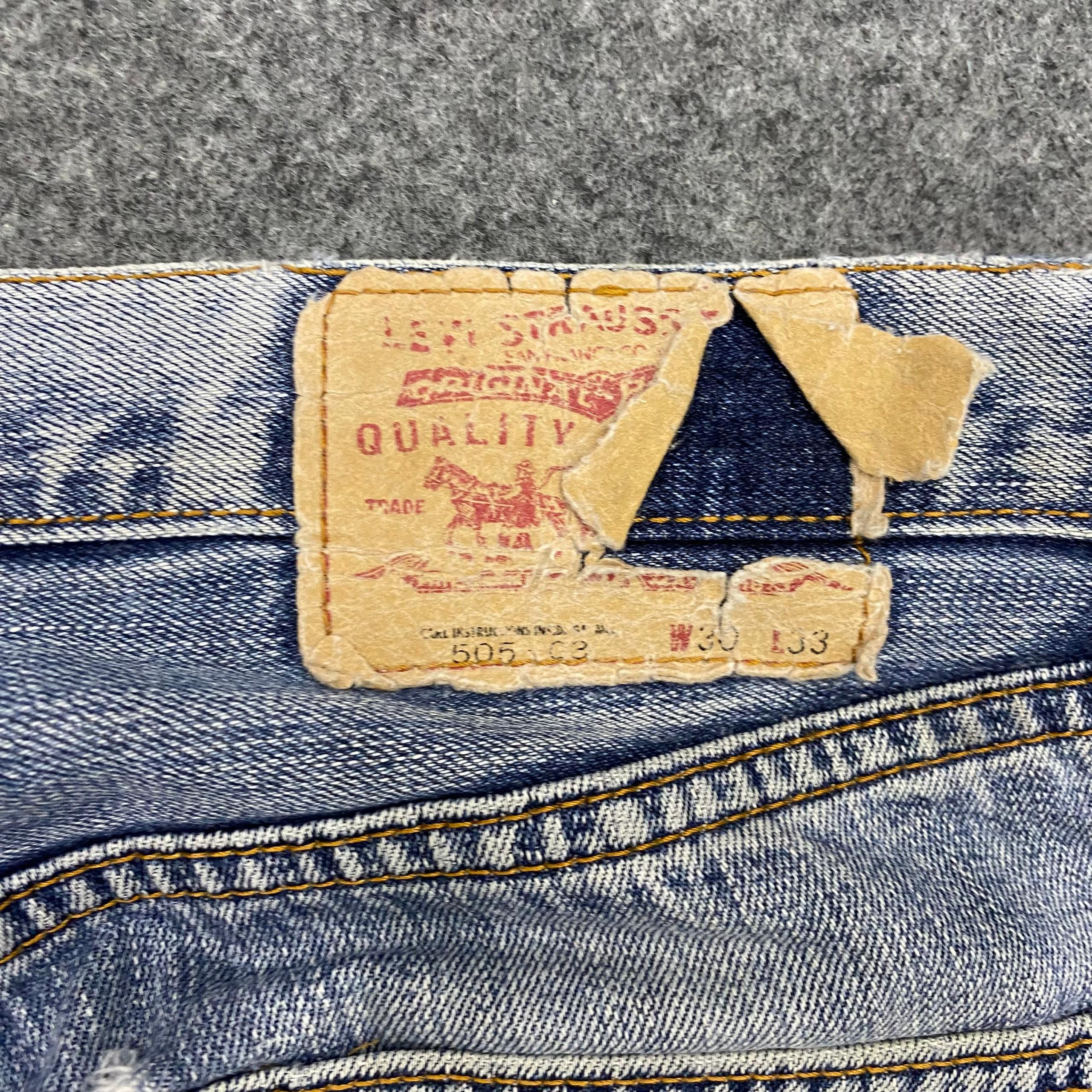 Levi's Vintage Levis 505 Distressed Denim Kurt Cobain Style Size US 31 - 9 Thumbnail