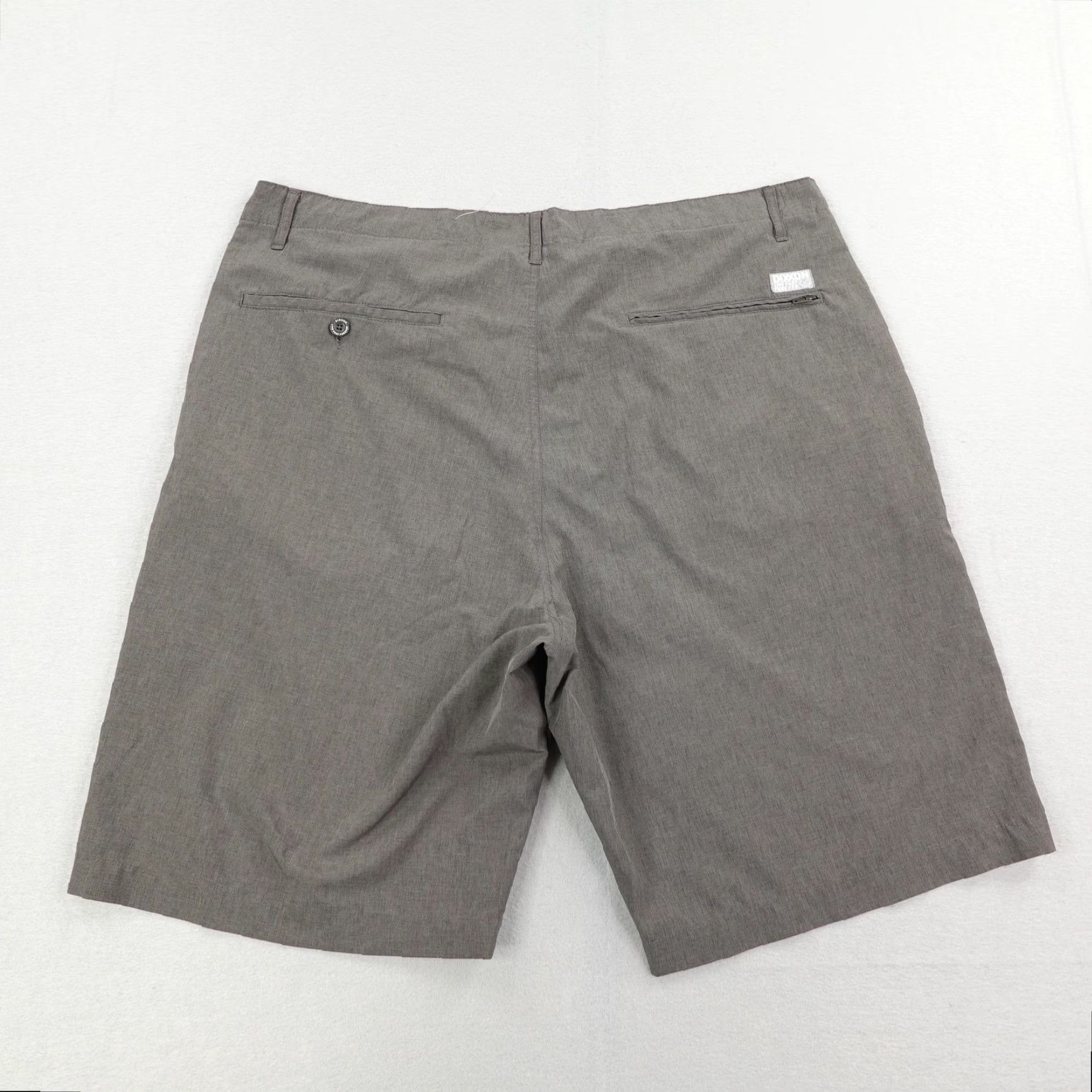 Vintage Dixxon Shorts Mens 40 Gray Performance Stretch Golf Chino Lightweight Summer Size US 40 / EU 56 - 4 Thumbnail