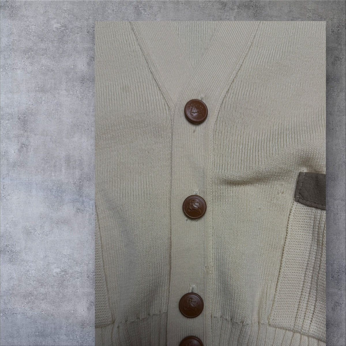 Burberry × Vintage Vintage sweater cream used deffect Size US XL / EU 56 / 4 - 5 Thumbnail