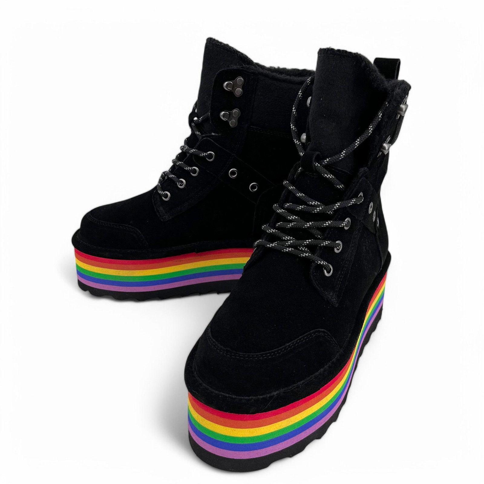 Other Bearpaw Retro Alicia Boots Black Rainbow Platform Womens 8 Size US 8 / IT 38 - 4 Thumbnail